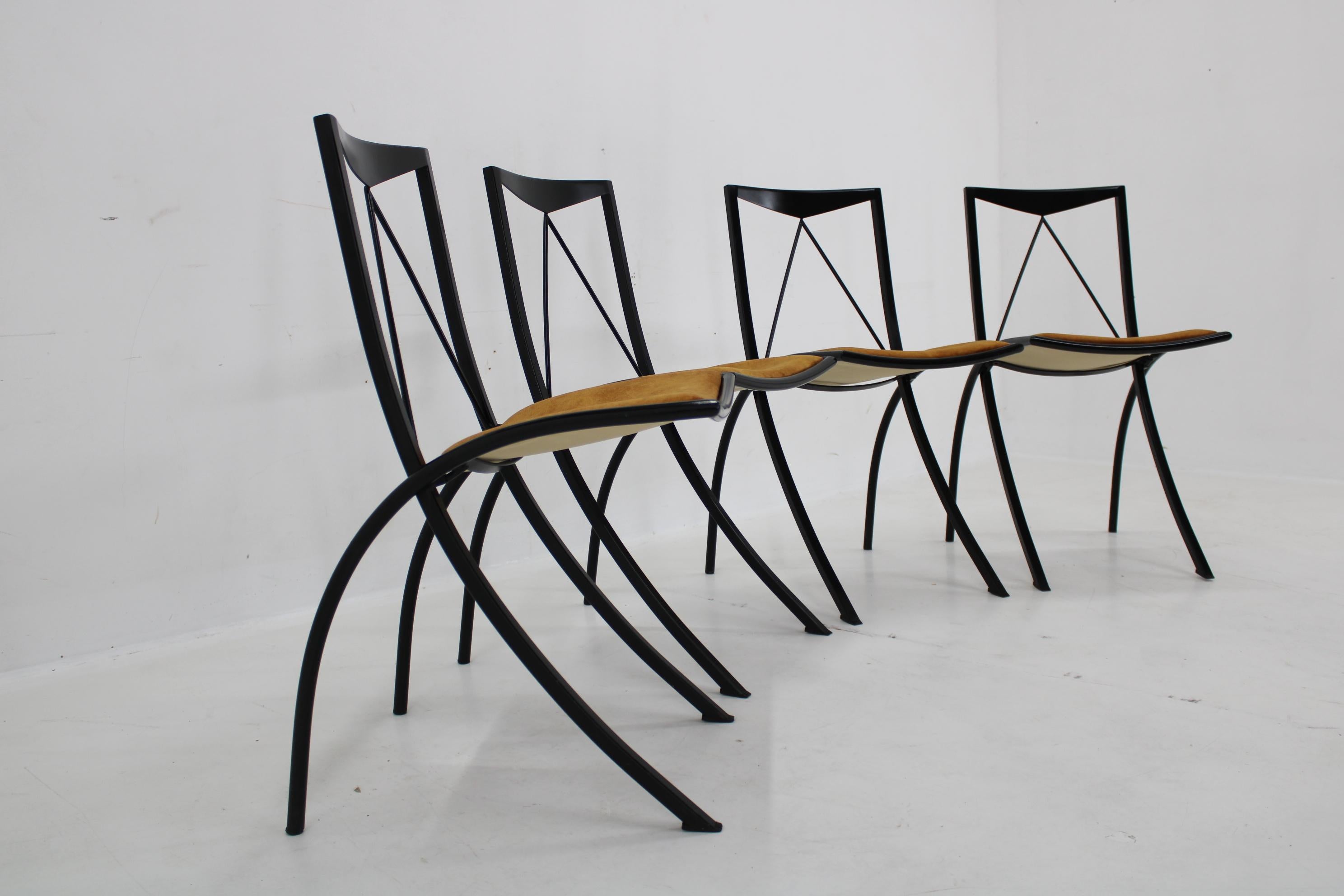 Italian 1970s Set of Four Folding Dining Chairs, Italy For Sale