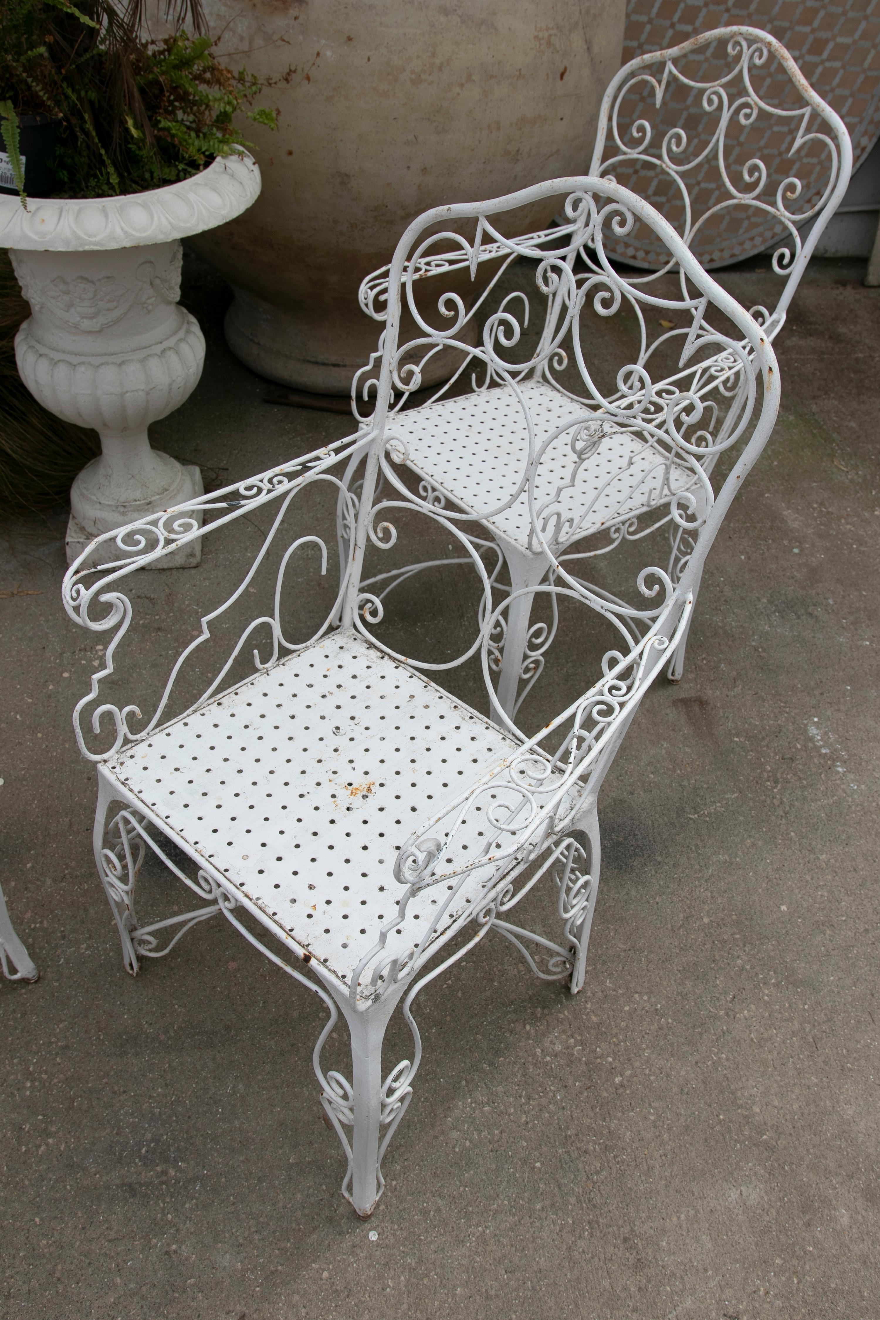 1970s Set of Four Iron Chairs Painted in White For Sale 14