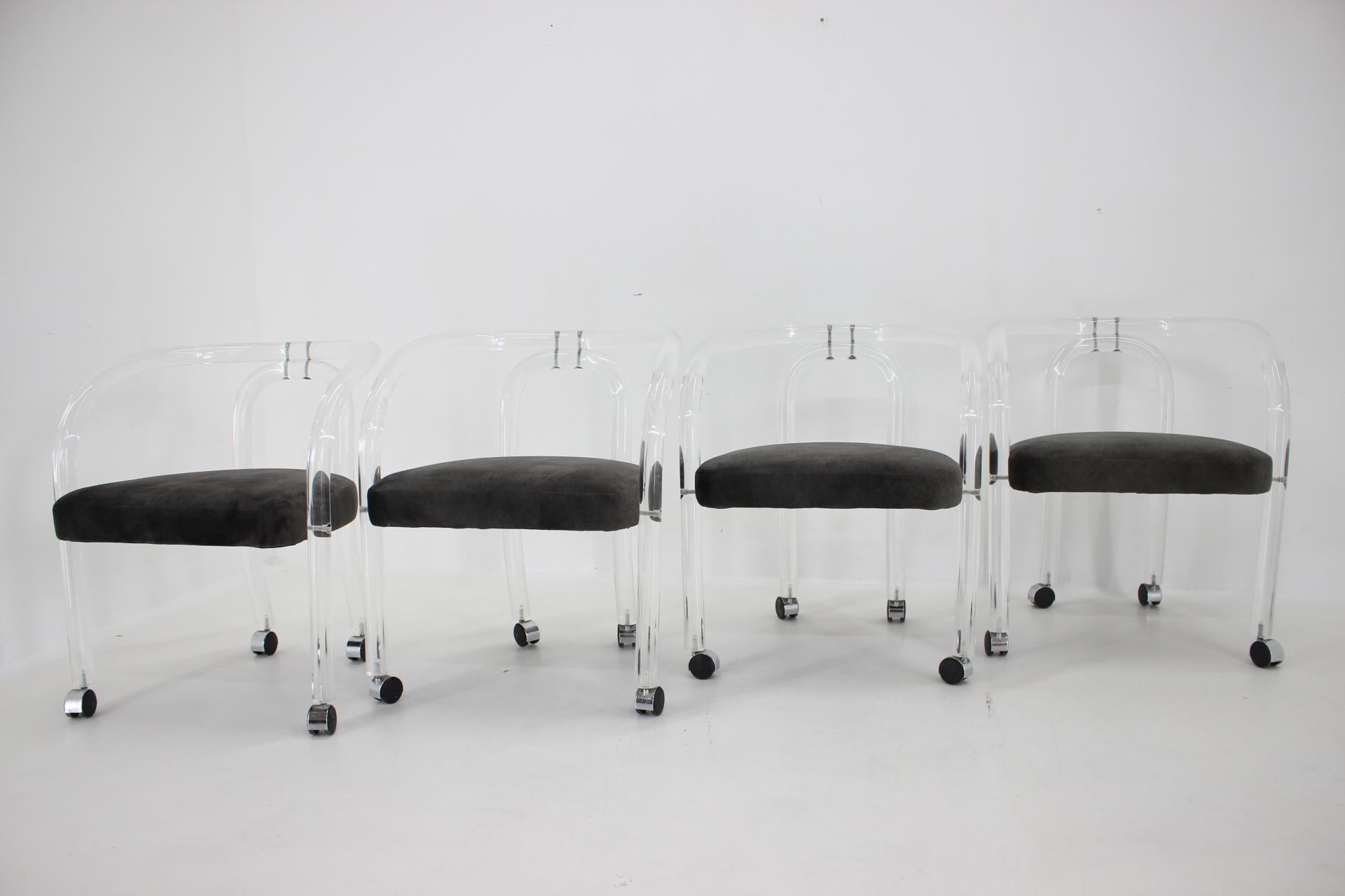 Mid-Century Modern 1970s Set of Four Lucite Dining Chairs, Charles Hollis Jones Style