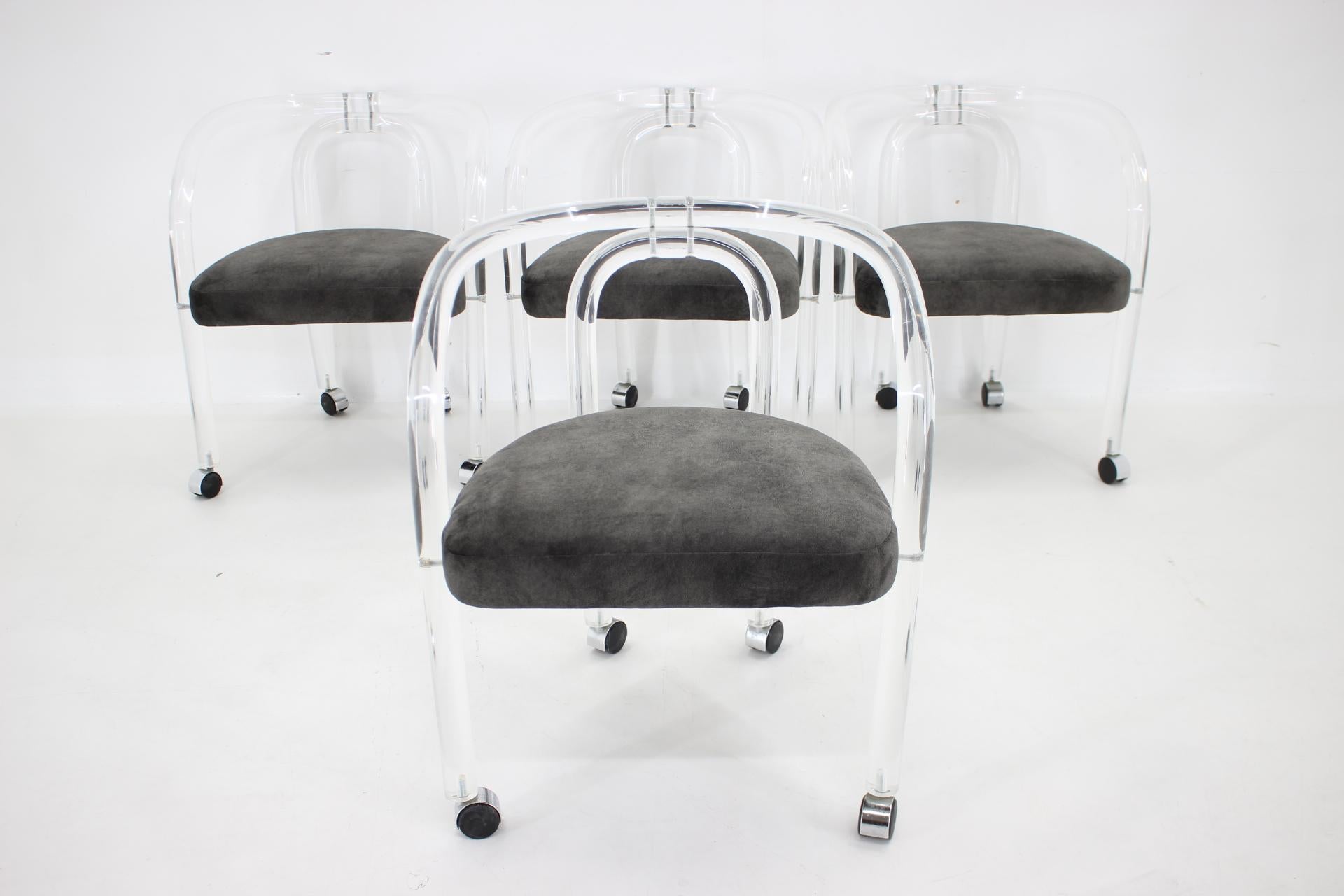 European 1970s Set of Four Lucite Dining Chairs, Charles Hollis Jones Style