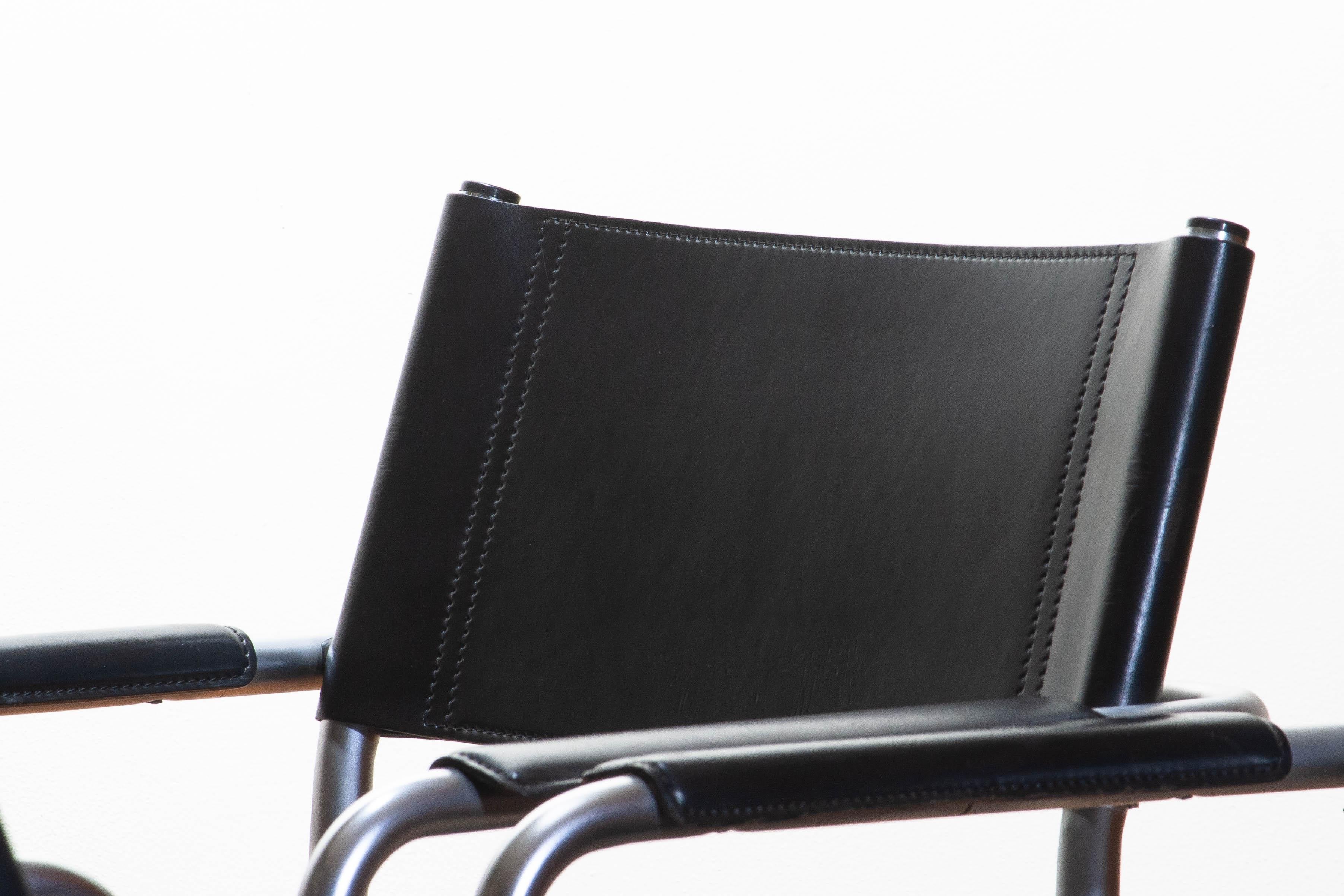 1970s, Set of Four MG5 Black Leather Dining / Office Chairs by Matteo Grassi 2