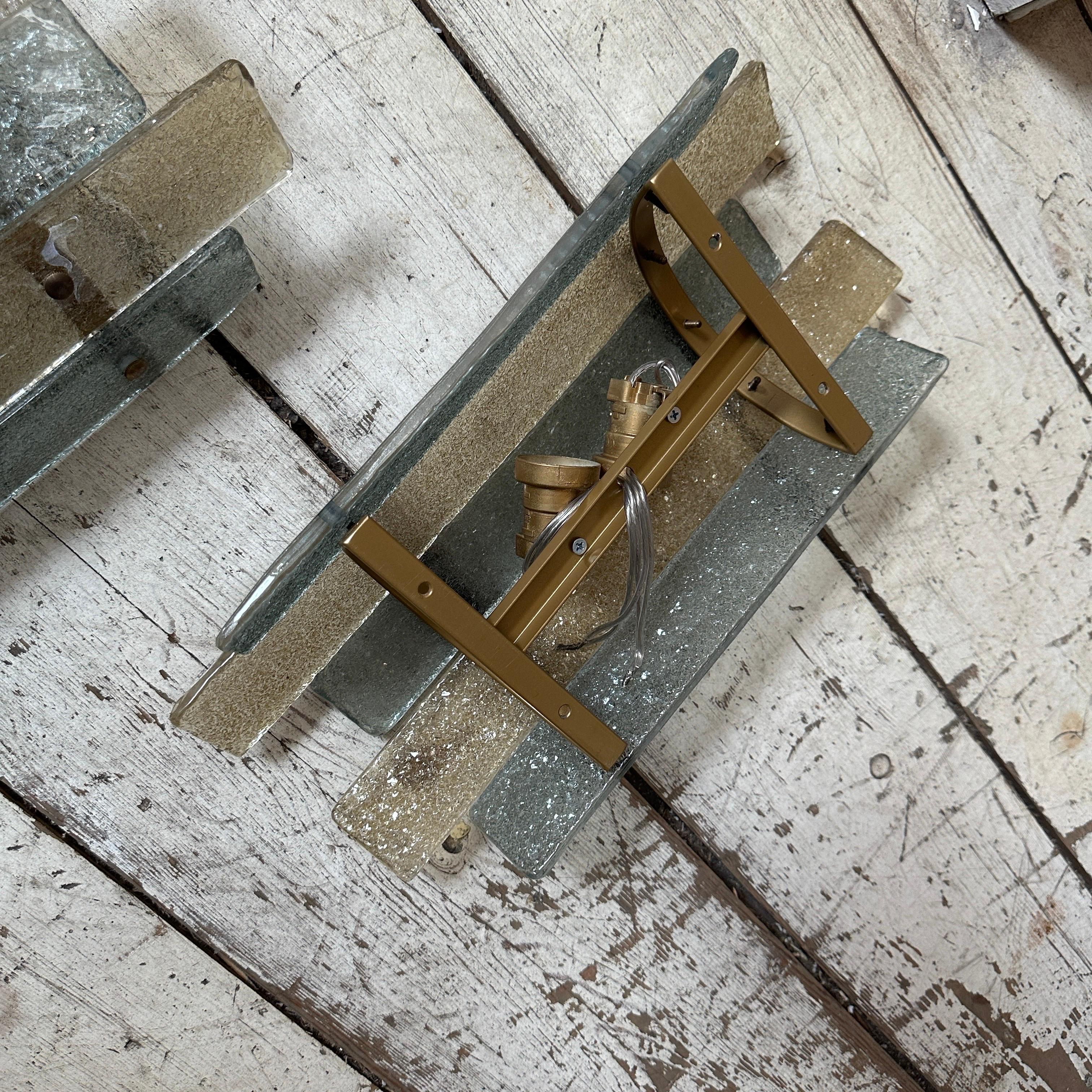1970s Set of Four Mid-Century Modern Murano Glass Wall Sconces by Mazzega For Sale 3