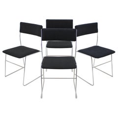 Ensemble de quatre chaises de salle à manger minimalistes en plaqué chrome des années 1970, Tchécoslovaquie