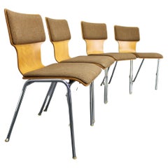 1970s Conjunto de Cuatro Sillas de Madera Contrachapada con Tapicería de Tela , Alemania