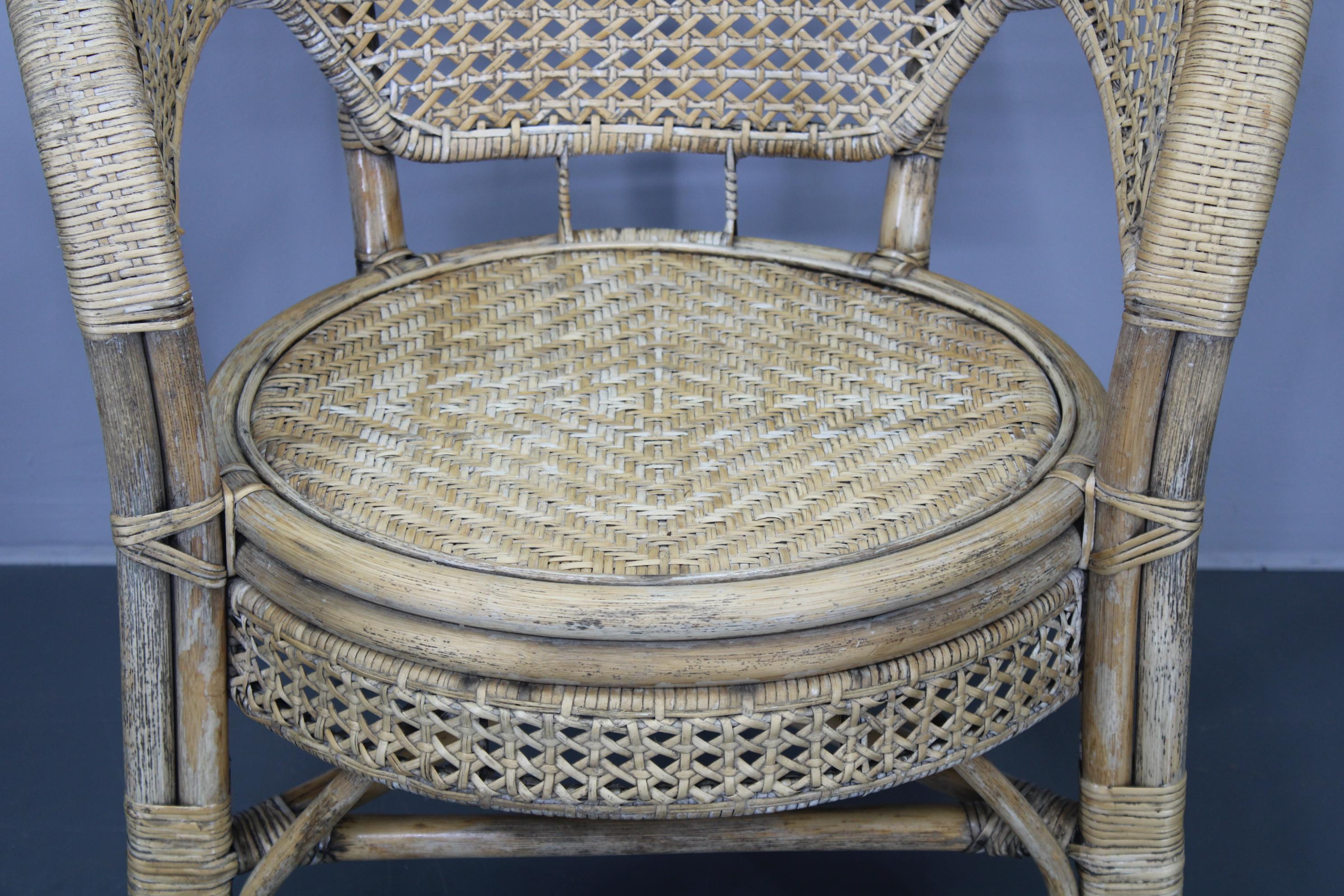 1970er Set aus vier Rattanstühlen, Italien im Angebot 8