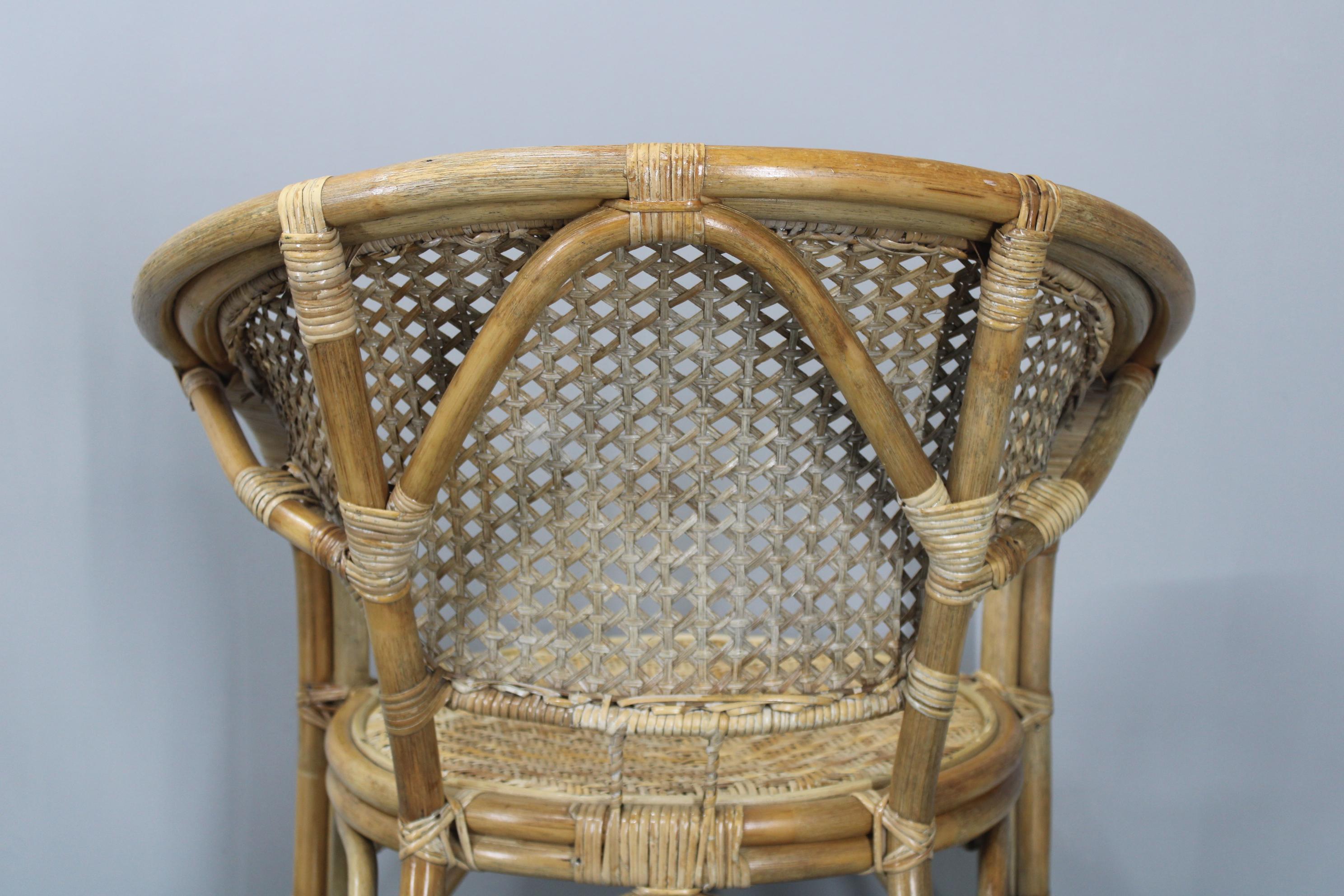 1970er Set aus vier Rattanstühlen, Italien im Angebot 1
