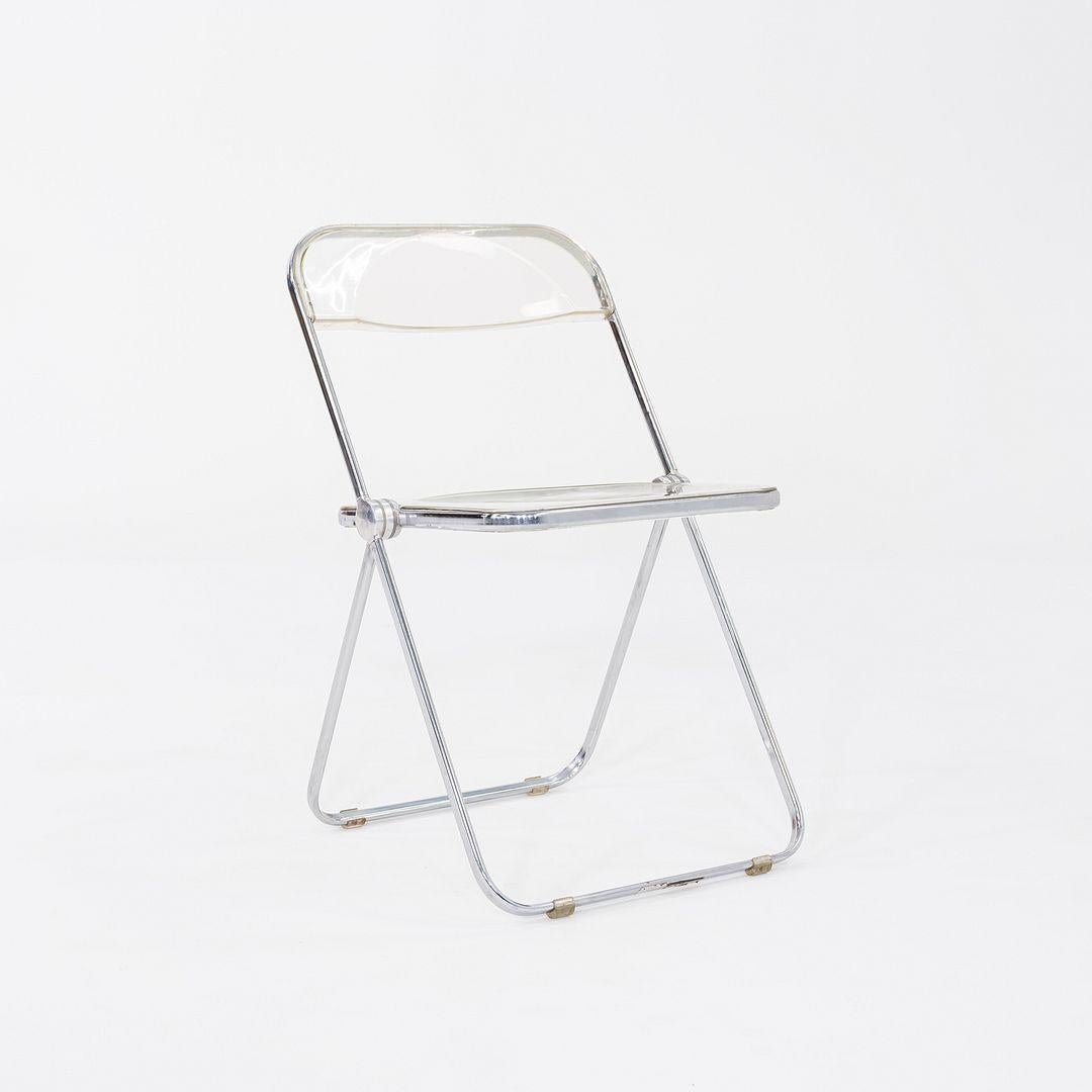 1970 Ensemble de six chaises pliantes Giancarlo Piretti Plia en chrome et lucite en vente 2
