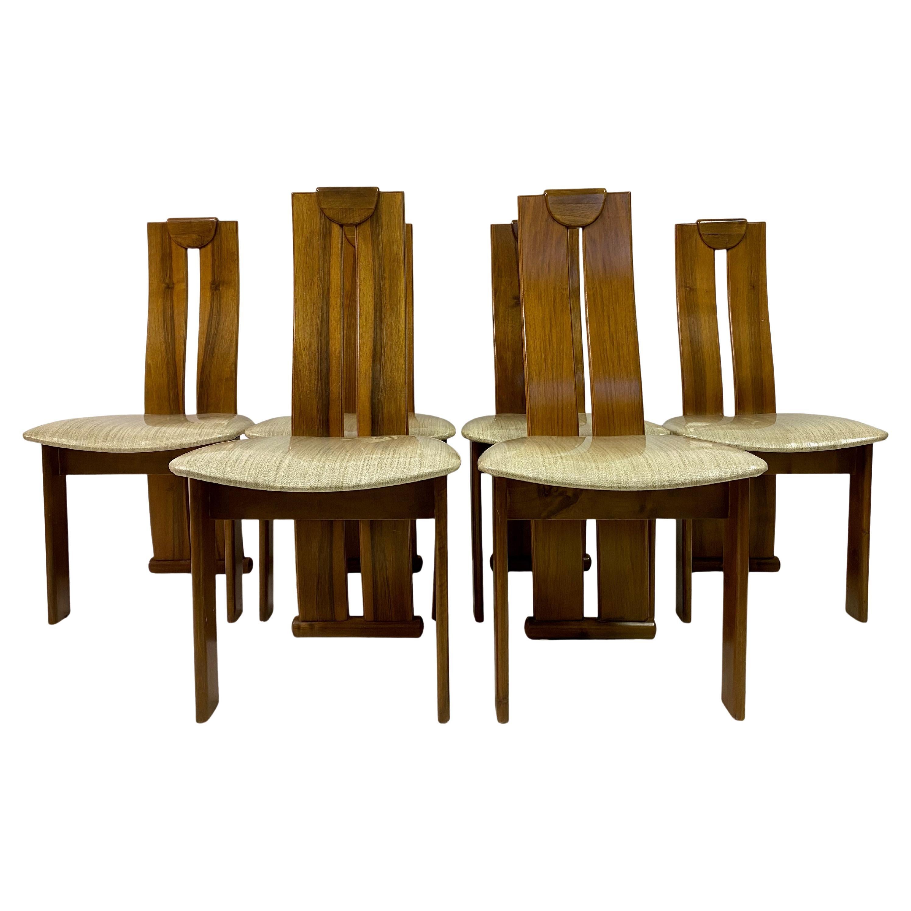 1970s Set of Six Italian Dining Chairs in the Style of Afra and Tobia Scarpa For Sale