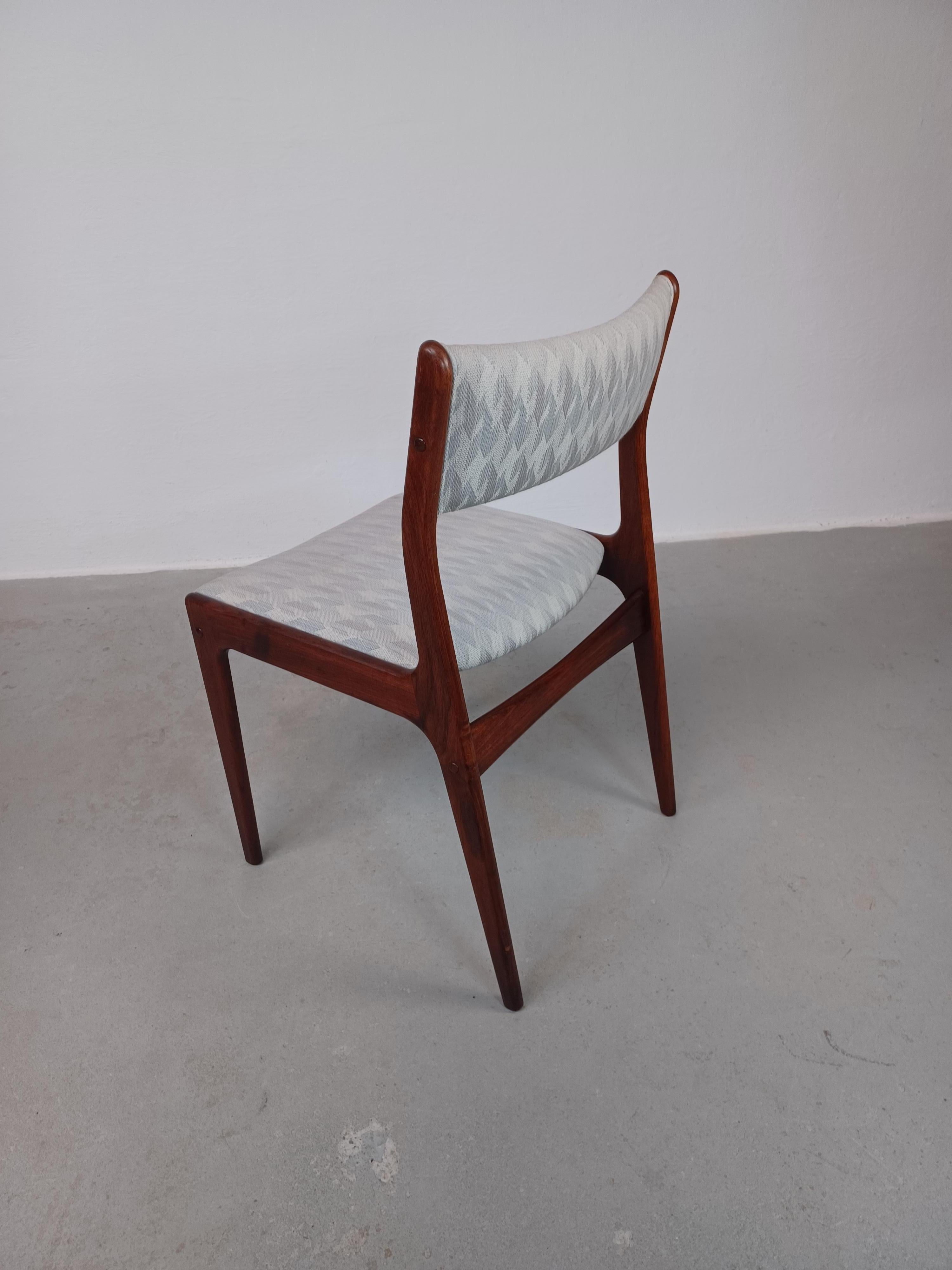 Late 20th Century 1970's Set of Six Johannes Andersen Rosewood Dining Chairs
