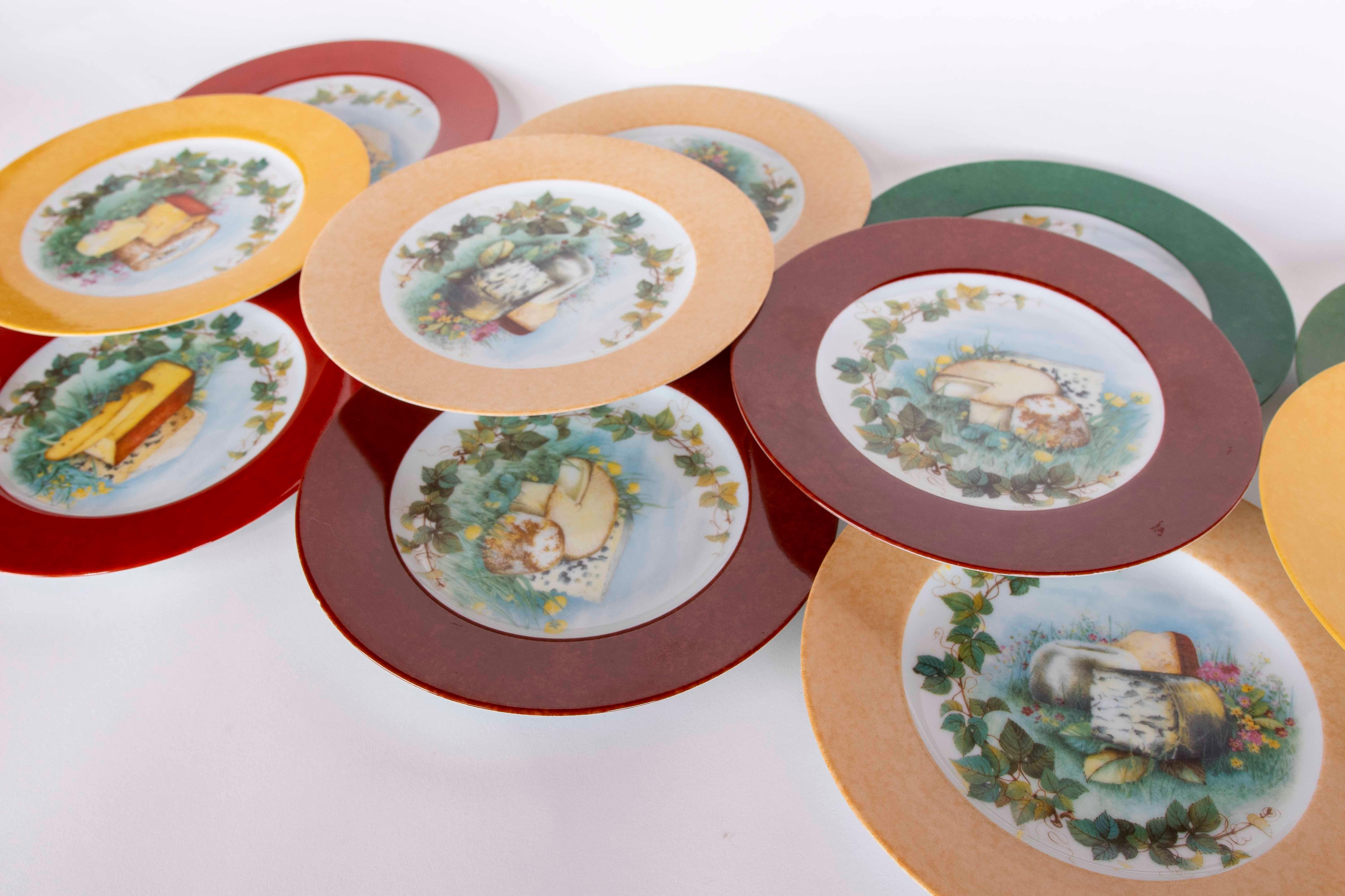1970s Set of Twelve Laure Japy Decorative Plates with Cheese and Fruit Patterns For Sale 3