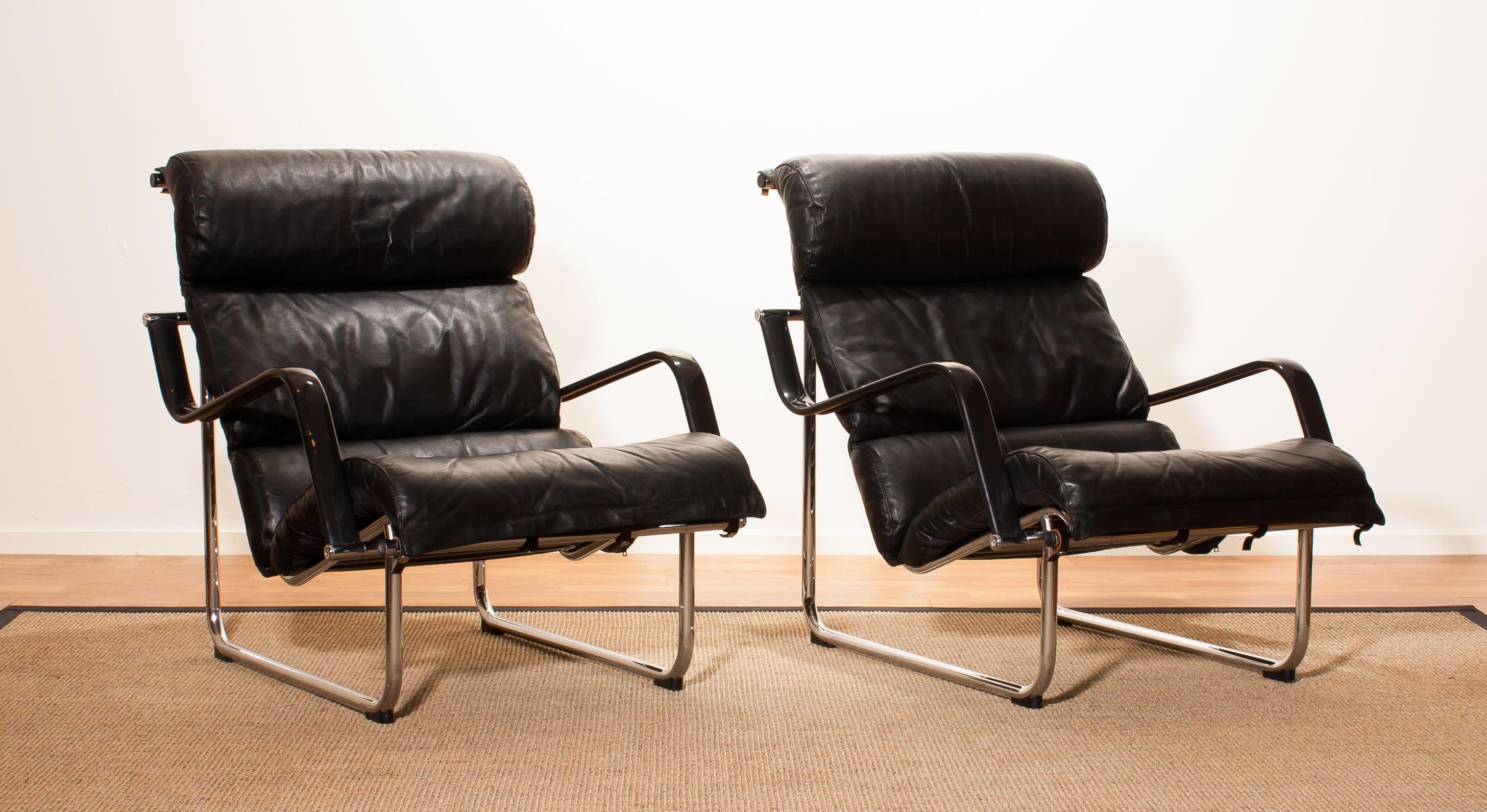 1970s, Set of Two Black Leather 'Remmie' Lounge Chairs, Yrjö Kukkapuro, Finland 1