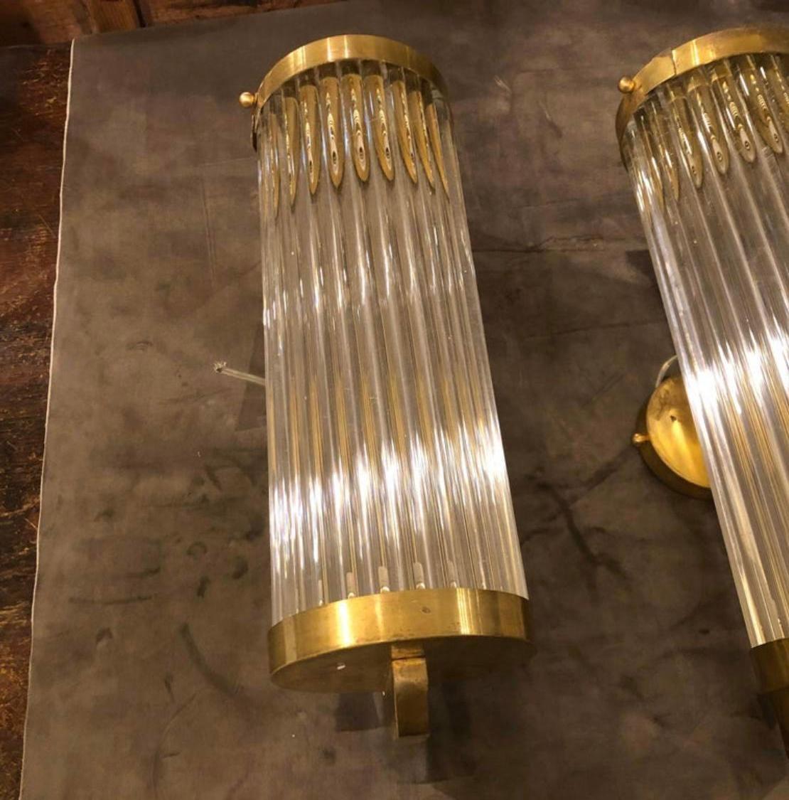 1970s Set of Two Mid-Century Modern Brass and Glass Italian Cinema Wall Sconces In Good Condition In Aci Castello, IT