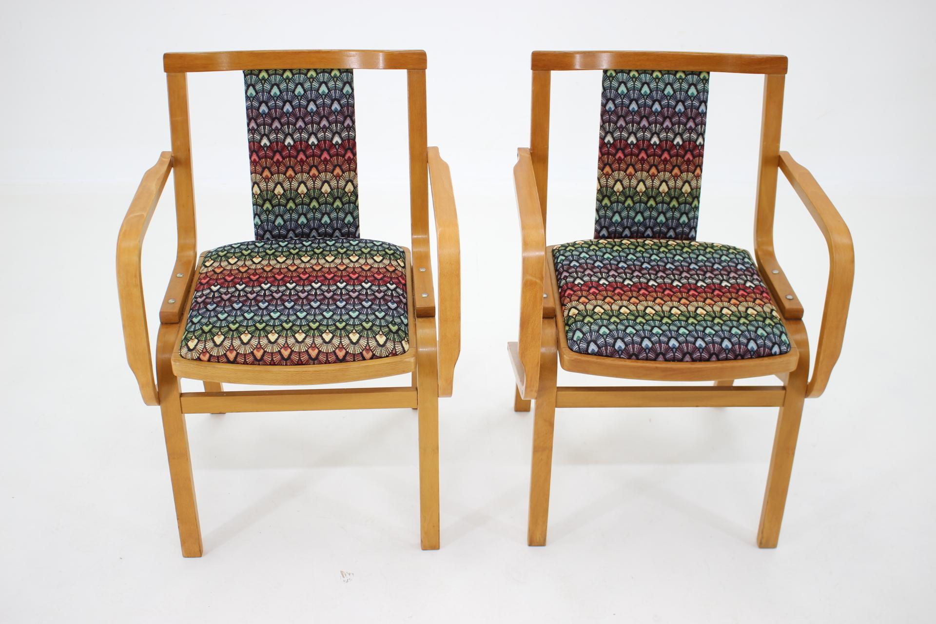 1970s Set of Two Rare Armchairs by Ton, Czechoslovakia For Sale 2