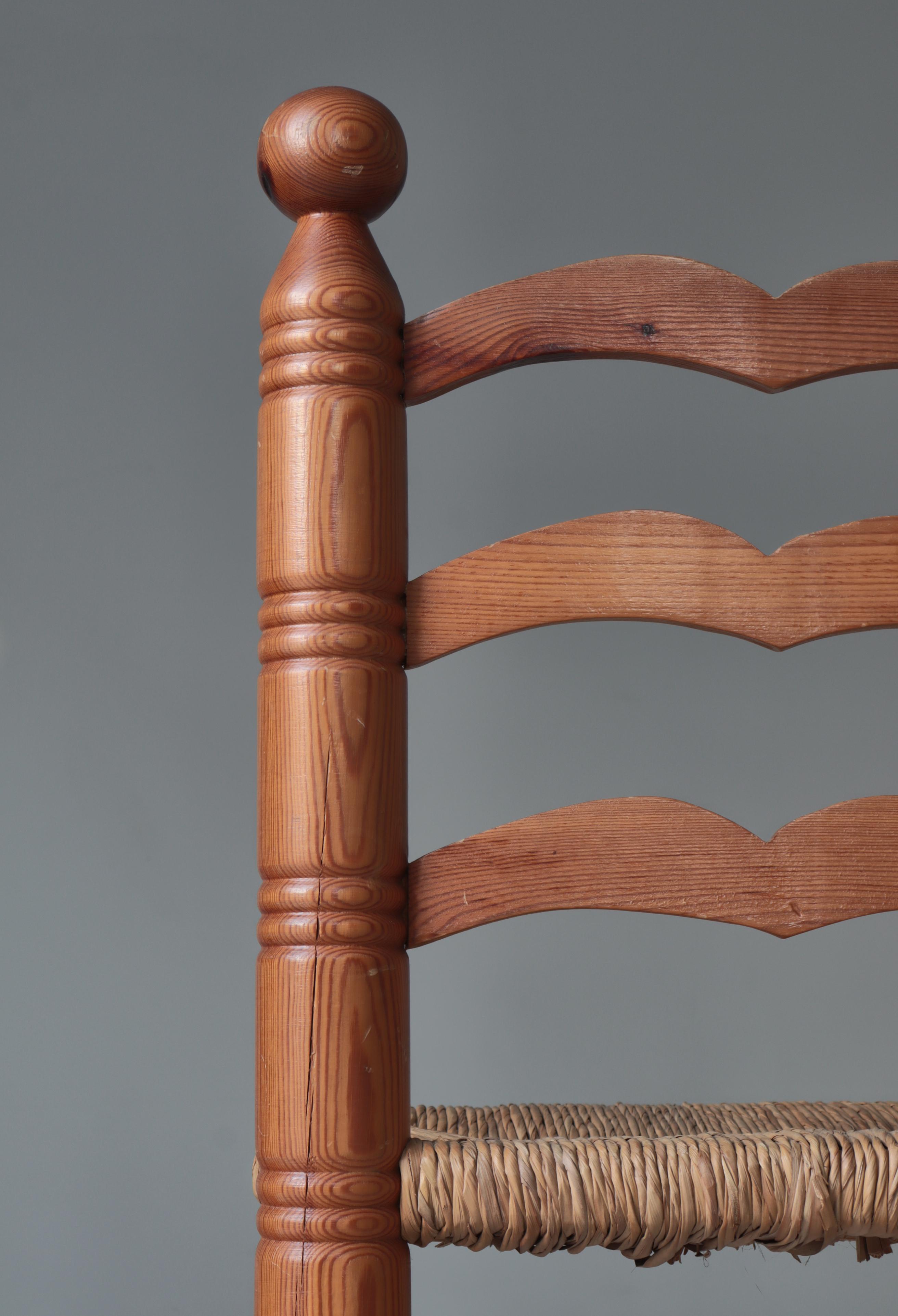 1970s Shaker Style Dining Chairs in Seagrass and Pinewood, Sweden For Sale 7