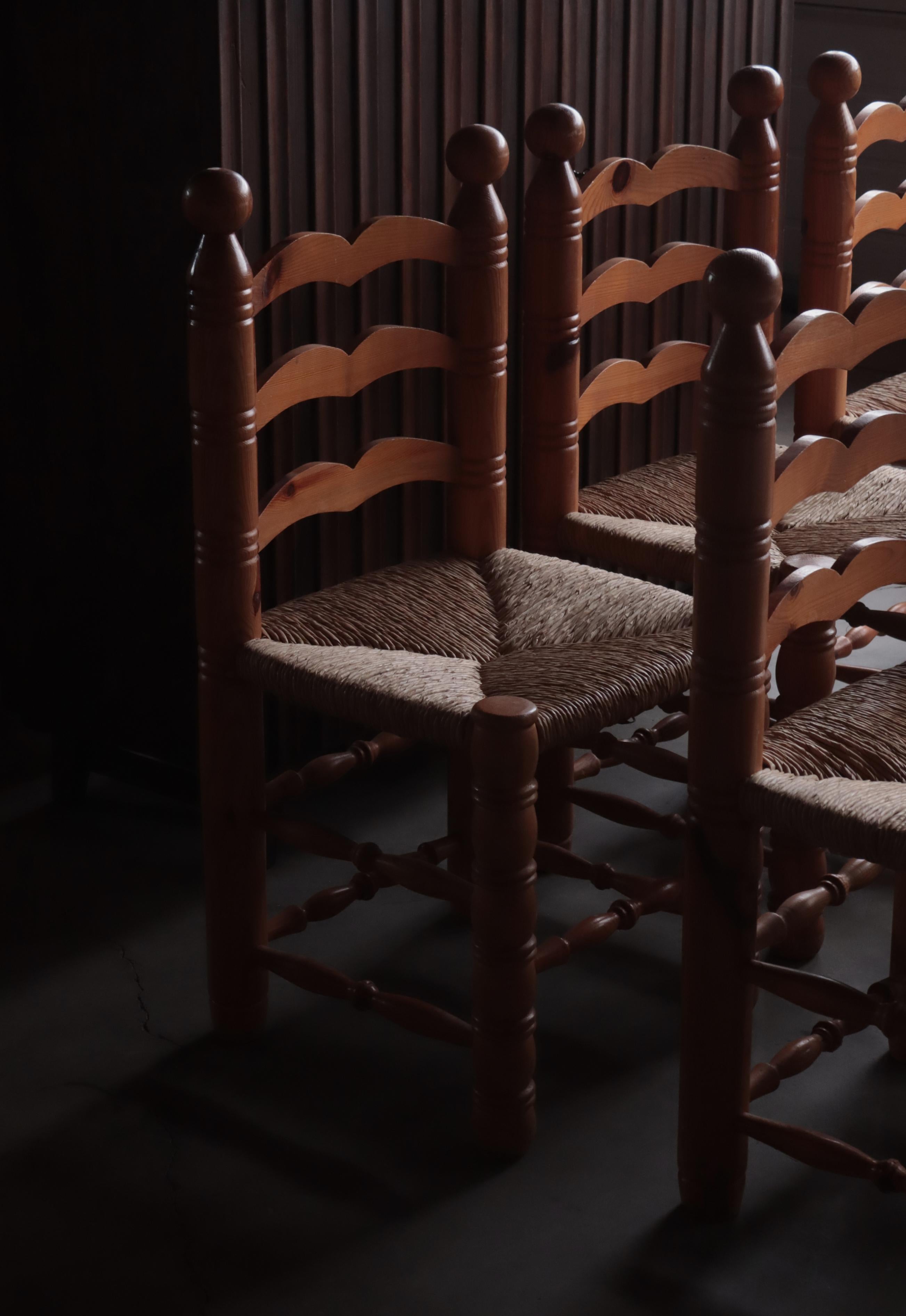 1970s Shaker Style Dining Chairs in Seagrass and Pinewood, Sweden For Sale 13