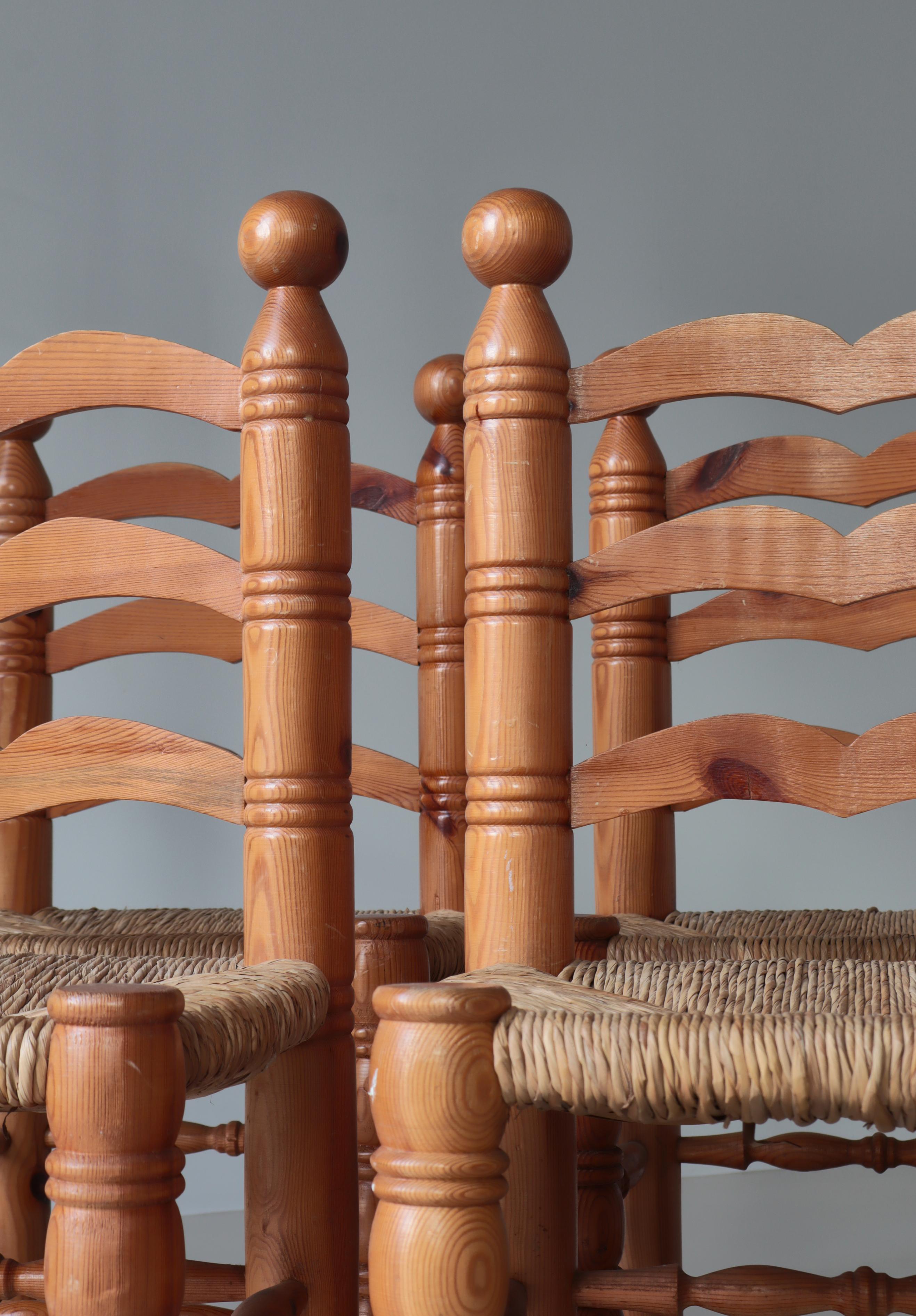 1970s Shaker Style Dining Chairs in Seagrass and Pinewood, Sweden For Sale 3