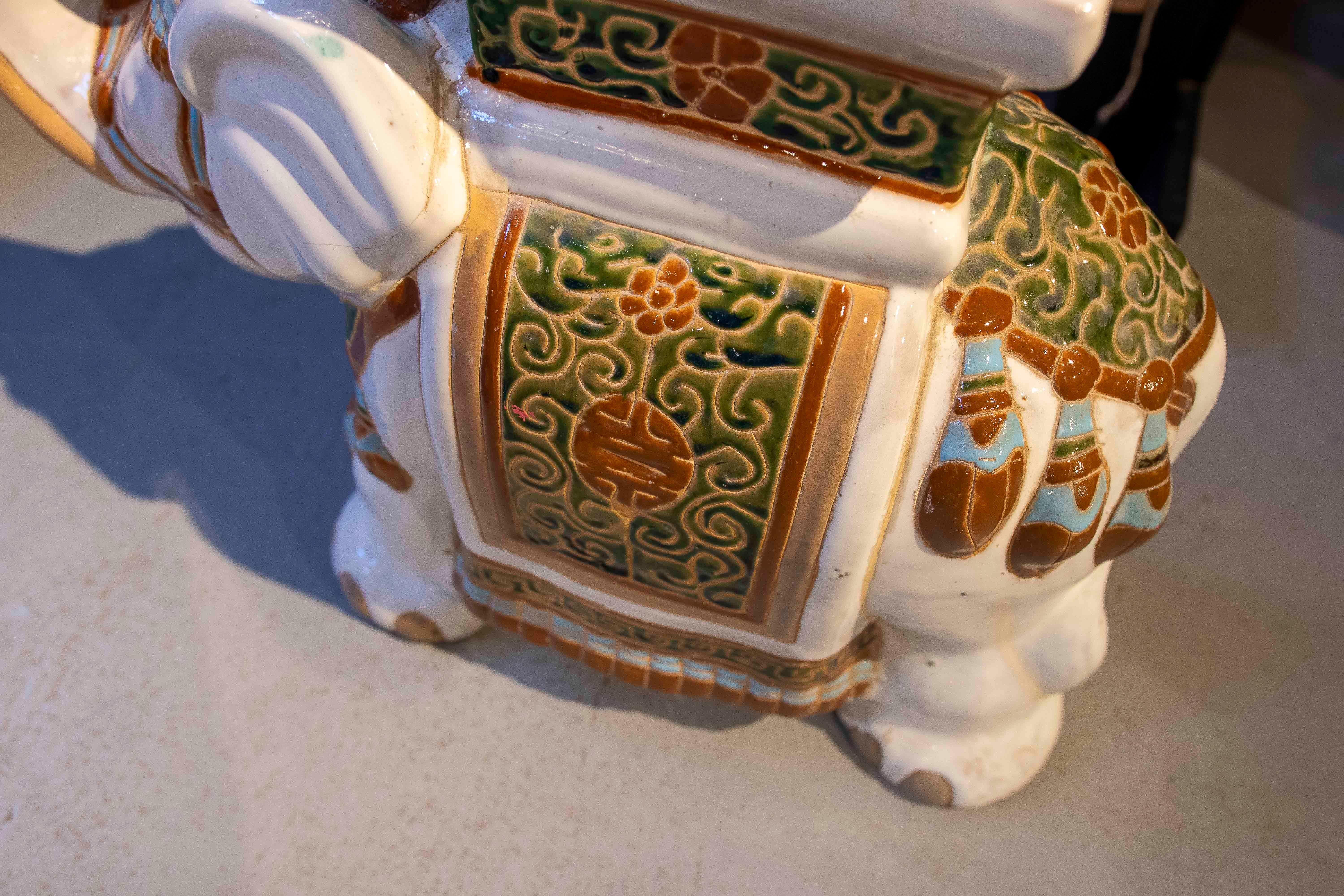 1970s Side Table in the Shape of an Elephant in Glazed Ceramic 10