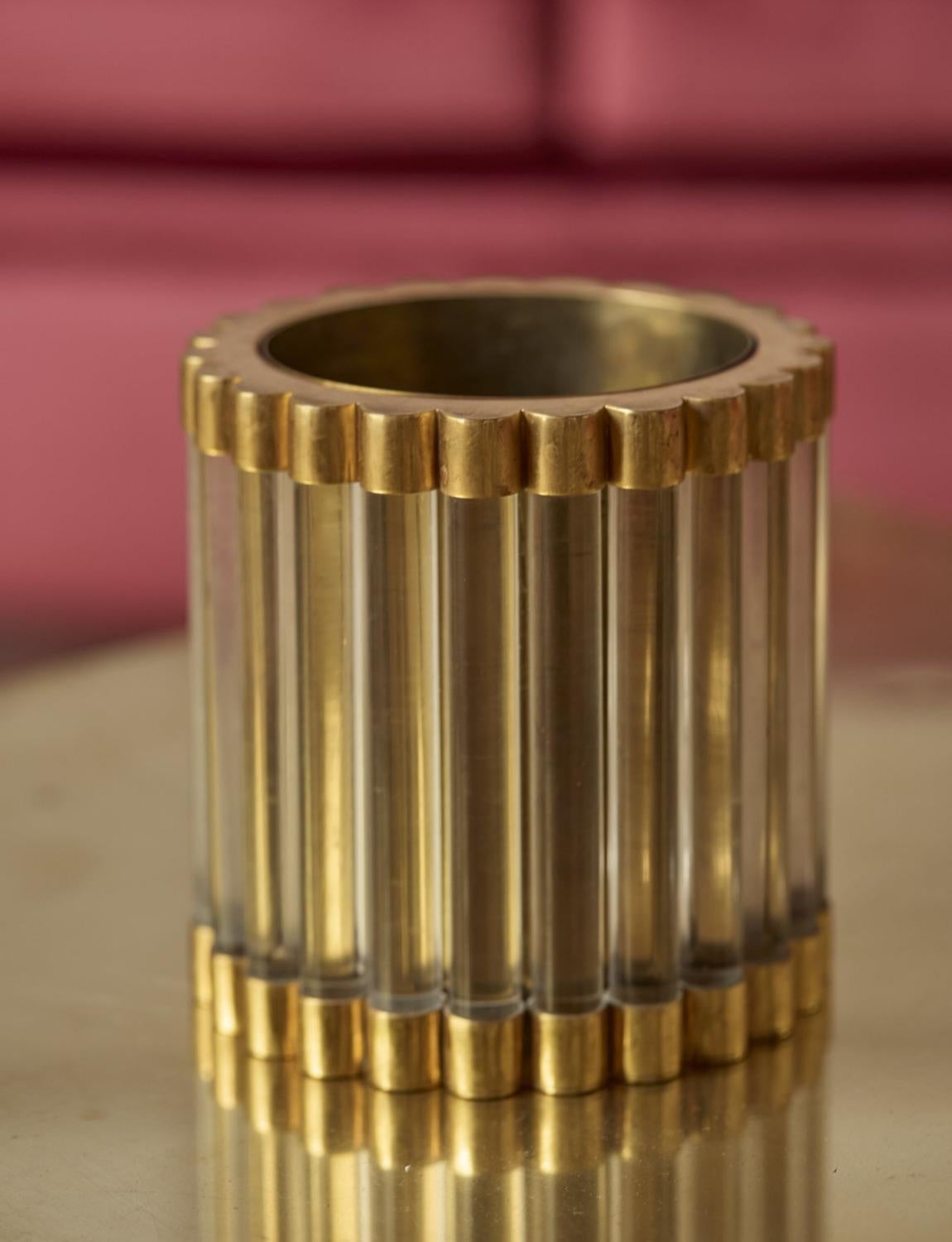 1970s Signed Gabriella Crespi Brass and Plexiglass Pot (Italienisch) im Angebot