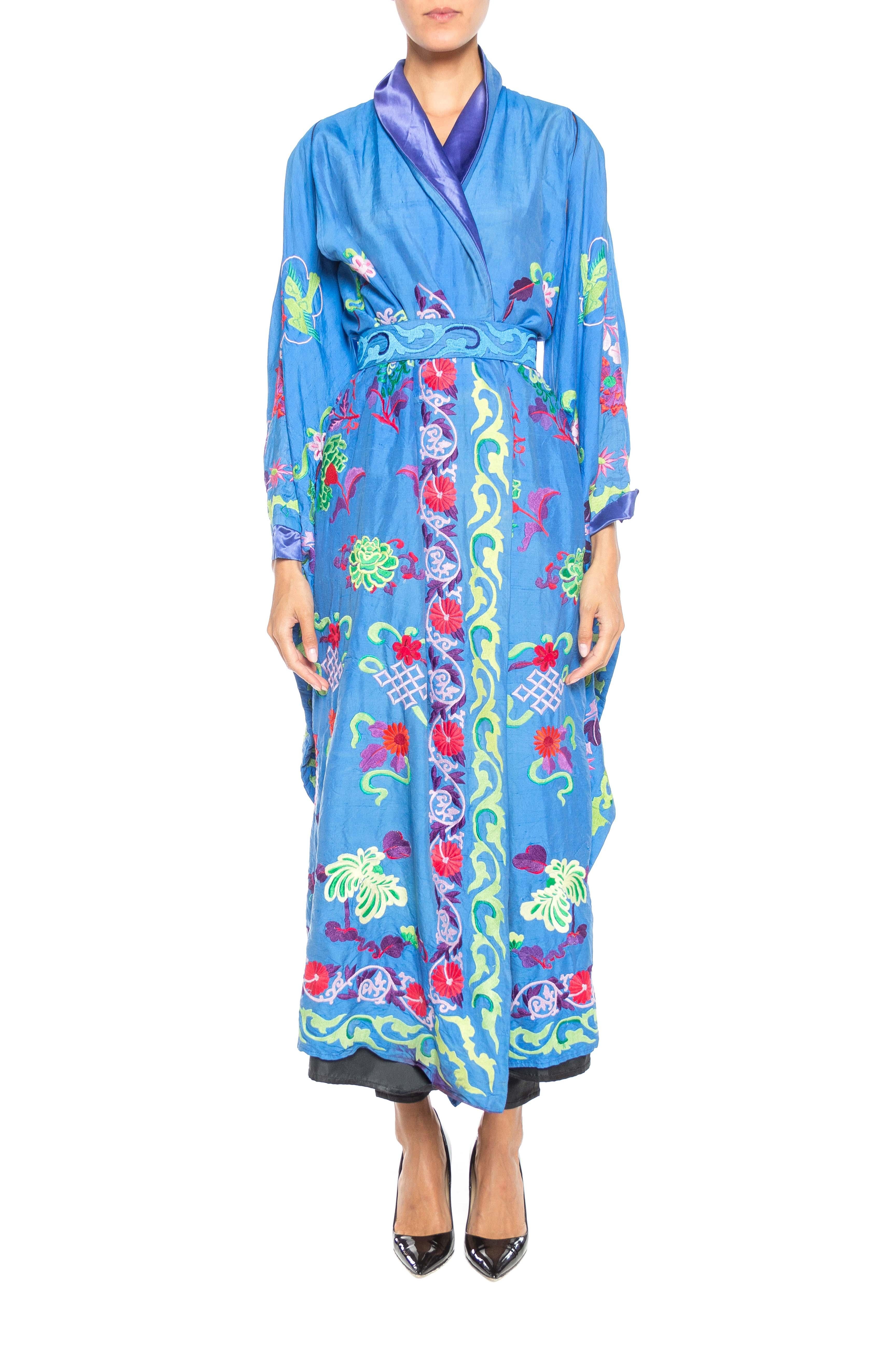 1970S Blue Multicolored Cotton Embroidered  Jacket In Good Condition For Sale In New York, NY