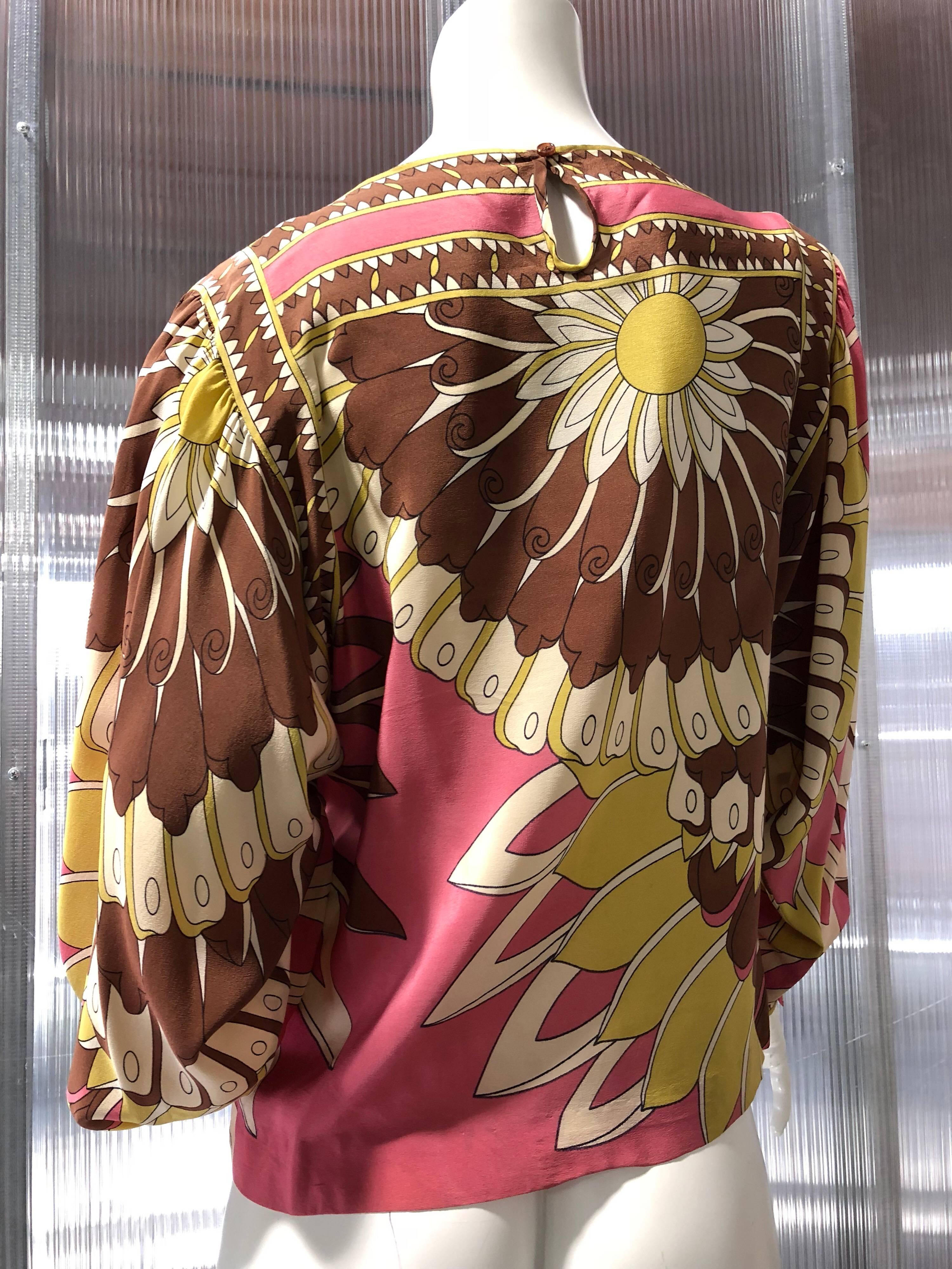Women's 1970s Silk Crepe Lantern Sleeve Blouse with Large-Scale Abstract Floral Pattern 