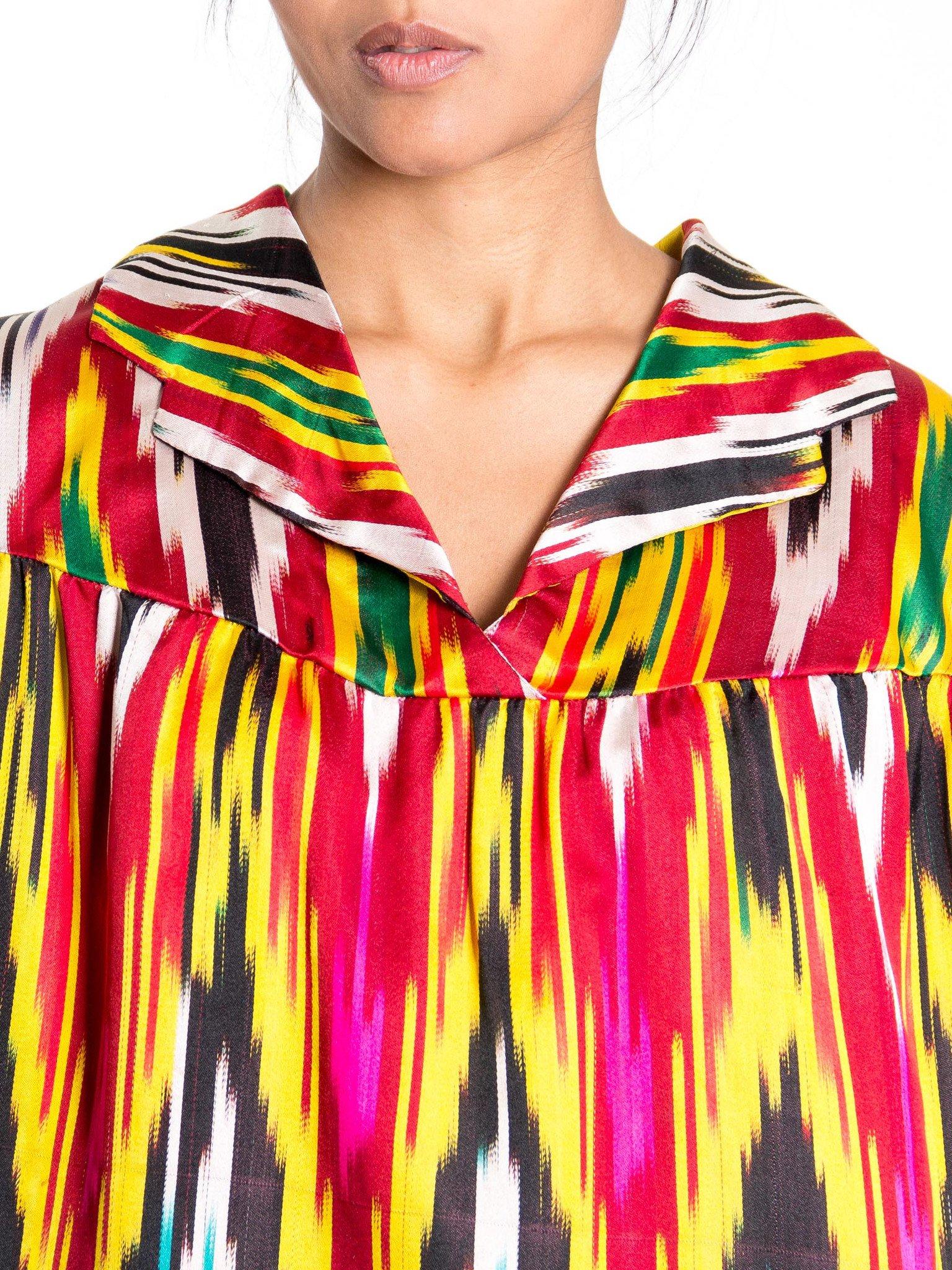 Women's 1970S Rainbow Hand Woven Silk Ikat Satin Short Sleeve Tunic Dress For Sale