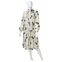 Vintage 1970s Silk Muslin Black and White Dress with Floral Print Size 8/10