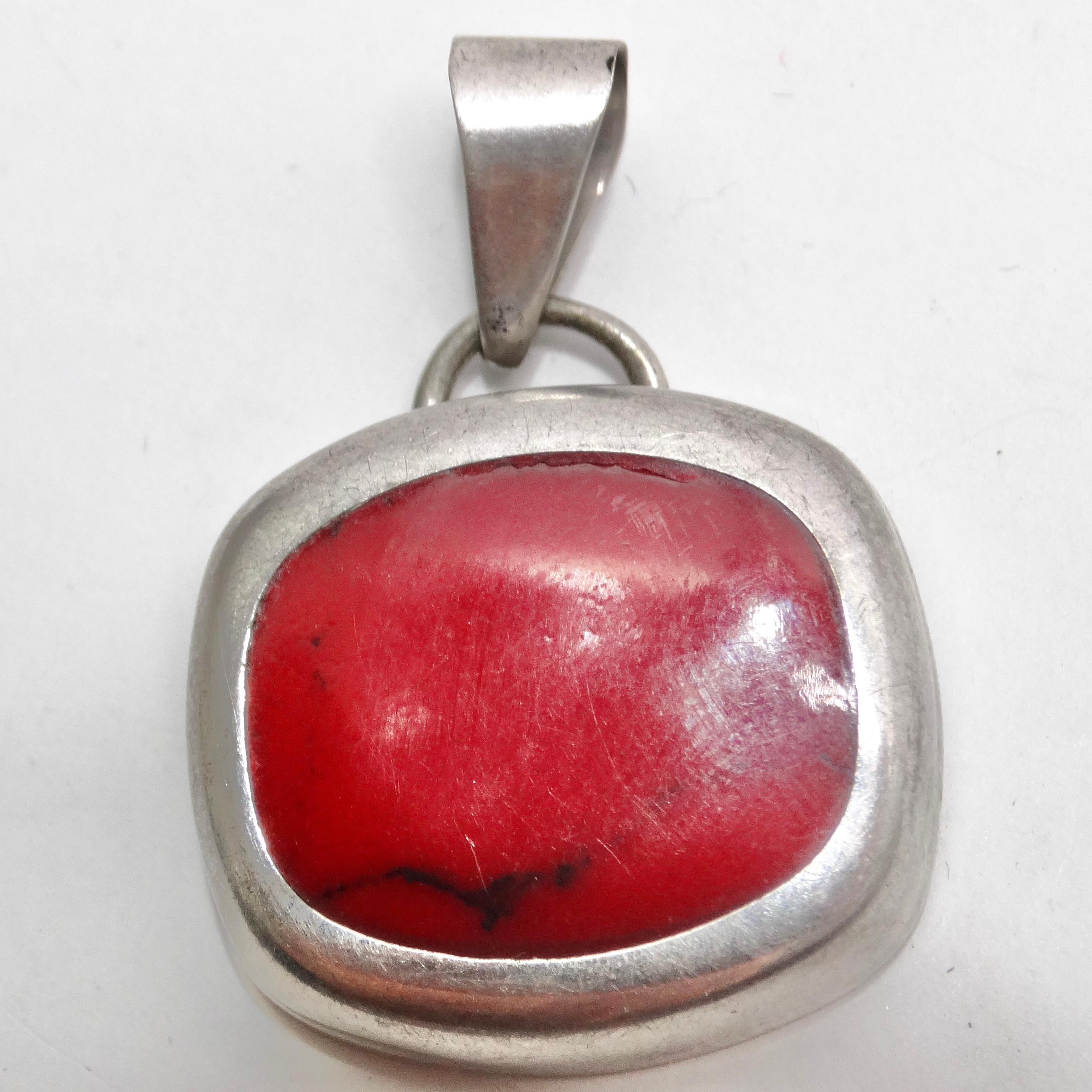 1970s Silver Native American Strong Red Carnelian Stone Pendent In Excellent Condition For Sale In Scottsdale, AZ