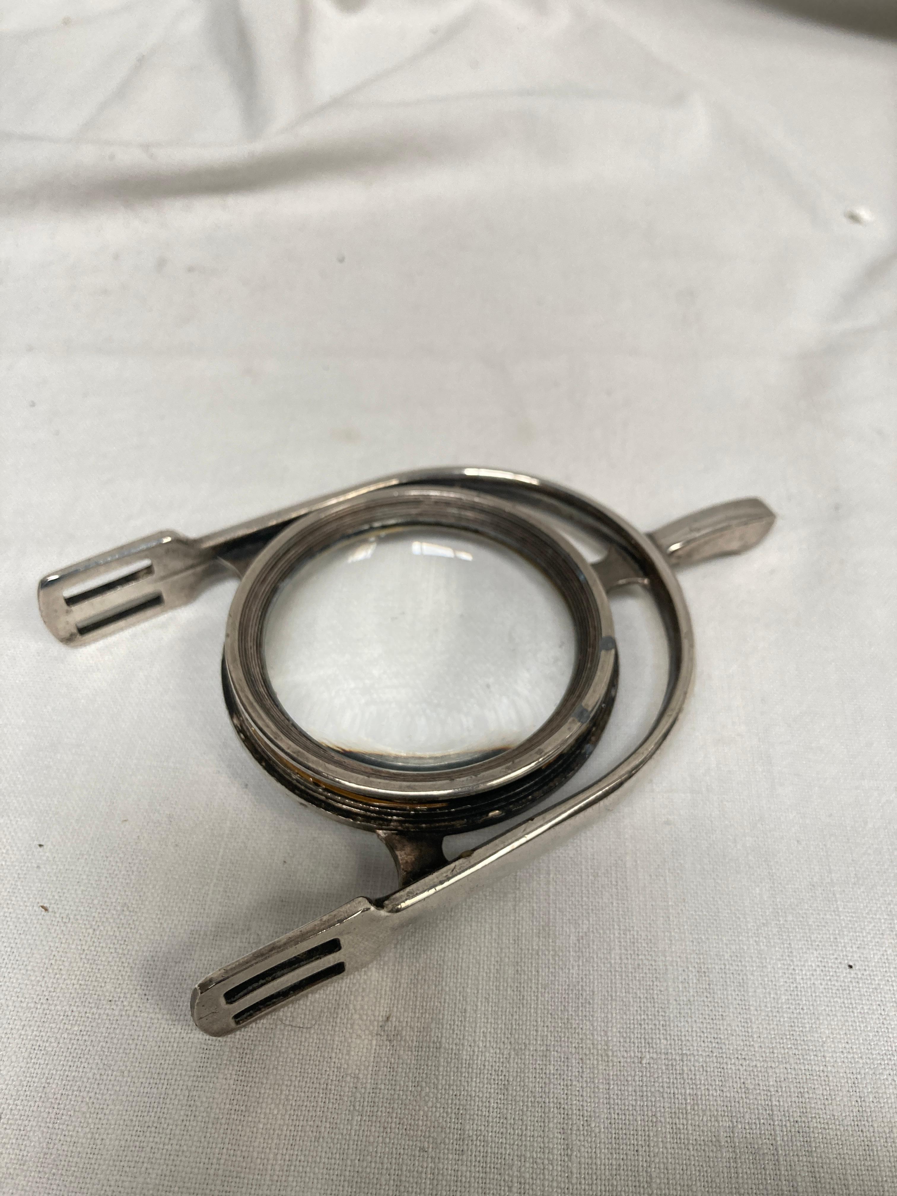 Versilberte Bronze-Schreibtischlampe aus den 1970er Jahren im Stil von Hermes (Französisch) im Angebot
