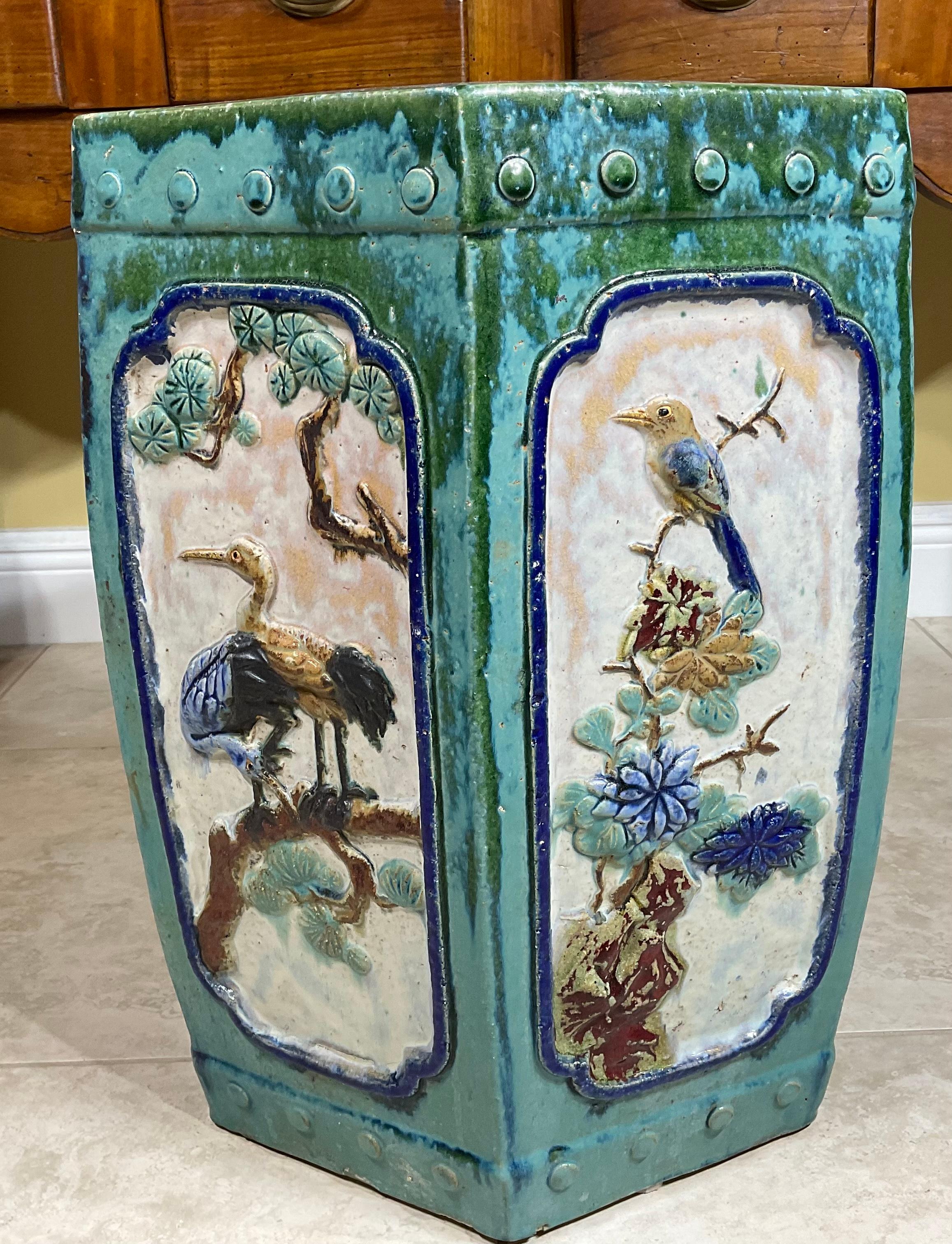 Beautiful six sides garden stool made of ceramic, hand painted and glazed of garden scenery with flowers and birds. Could use in outdoor garden or indoor as small side table.
structurally excellent. Beautiful turquoise and green