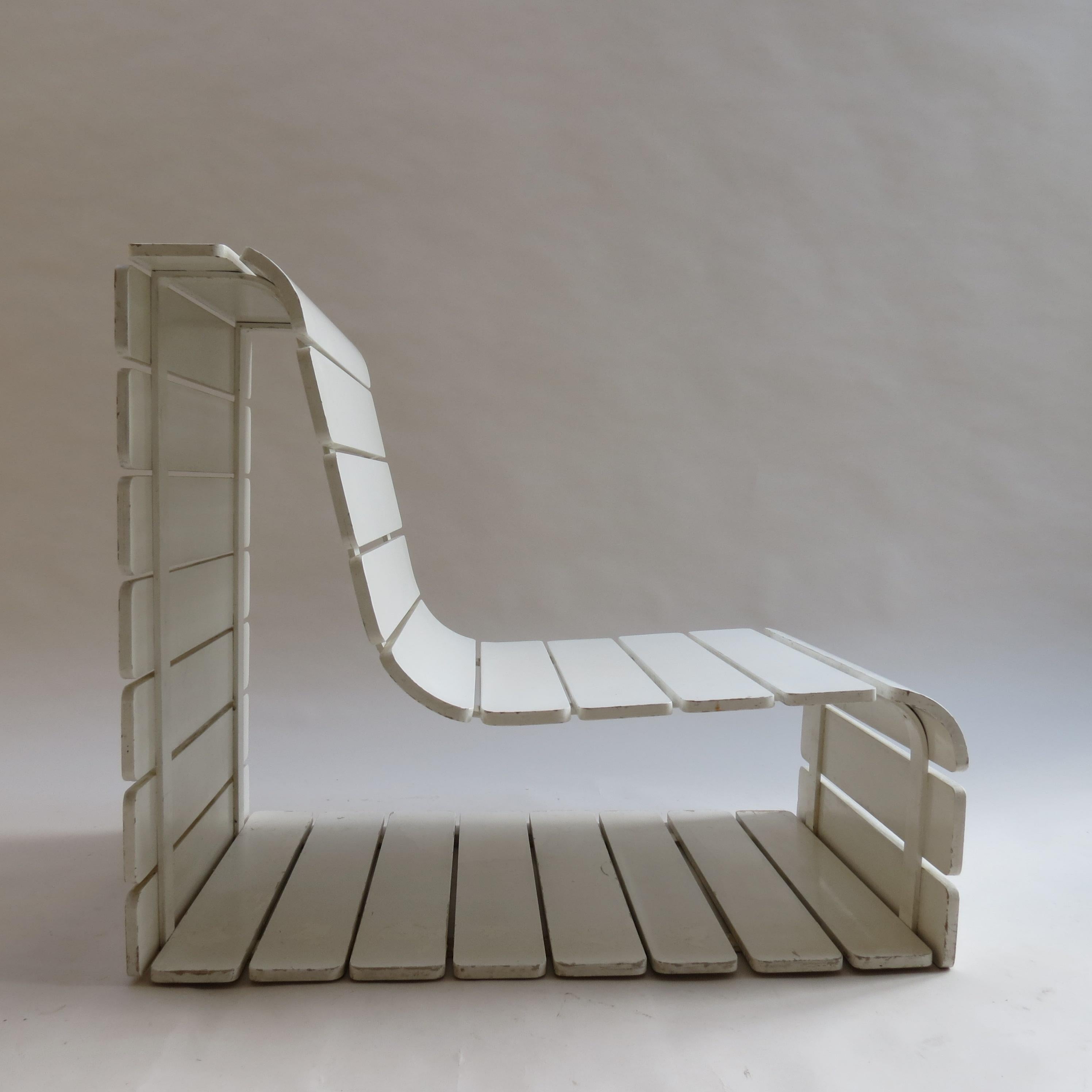 Machine-Made 1970s Slatted Wooden Plywood White Loop Chair