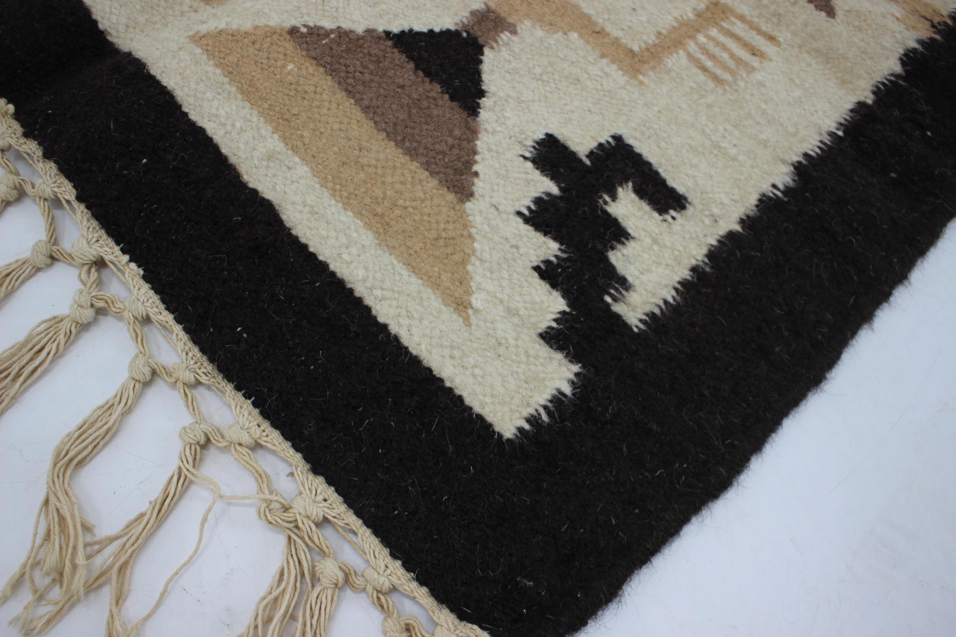Late 20th Century 1970s Small Danish Wool Rug For Sale