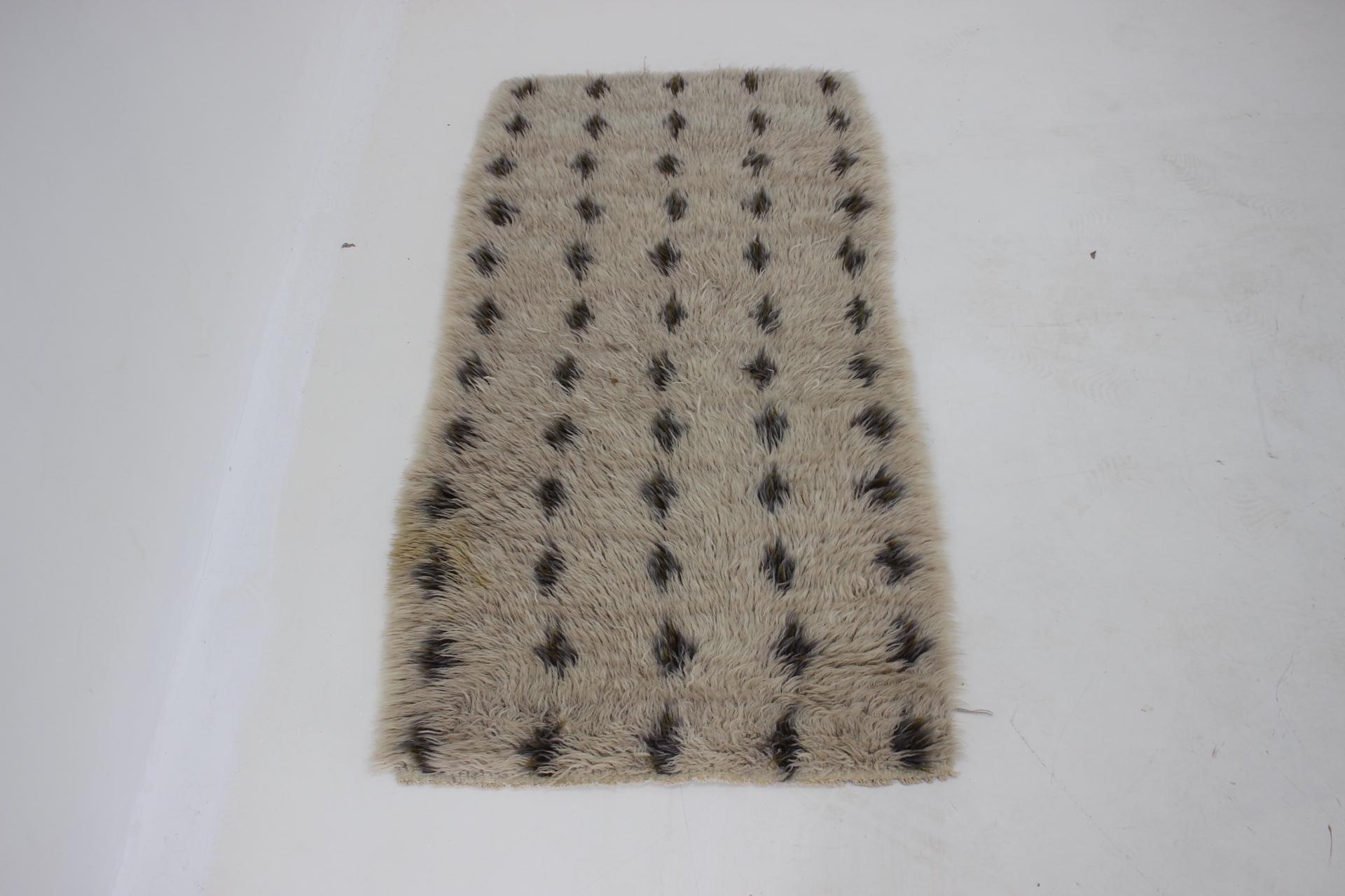 Late 20th Century 1970s Small Danish Wool Rug