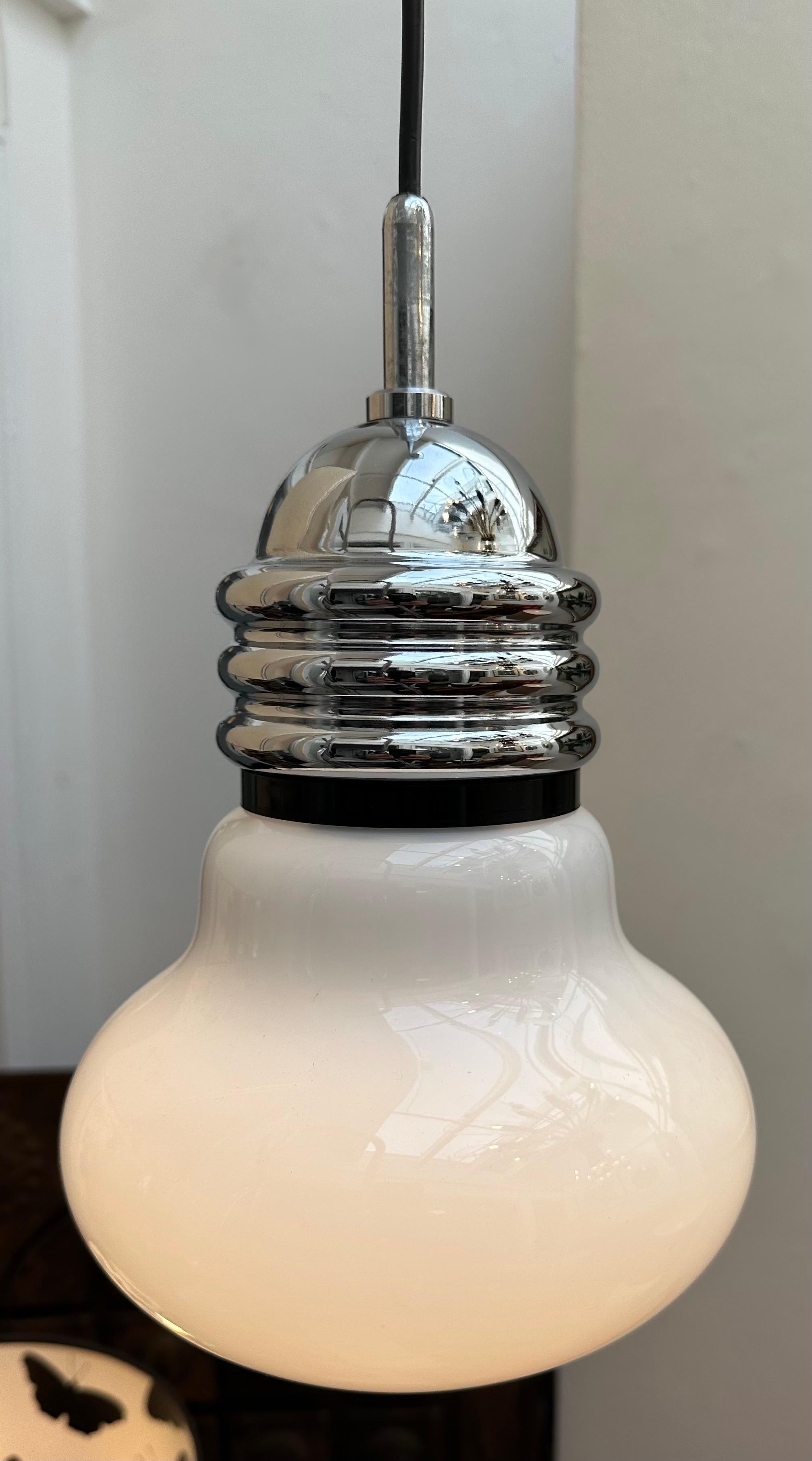 Polished 1970s Small Italian Arianna Piero Brombin for Artemide Lightbulb Shaped Pendant For Sale