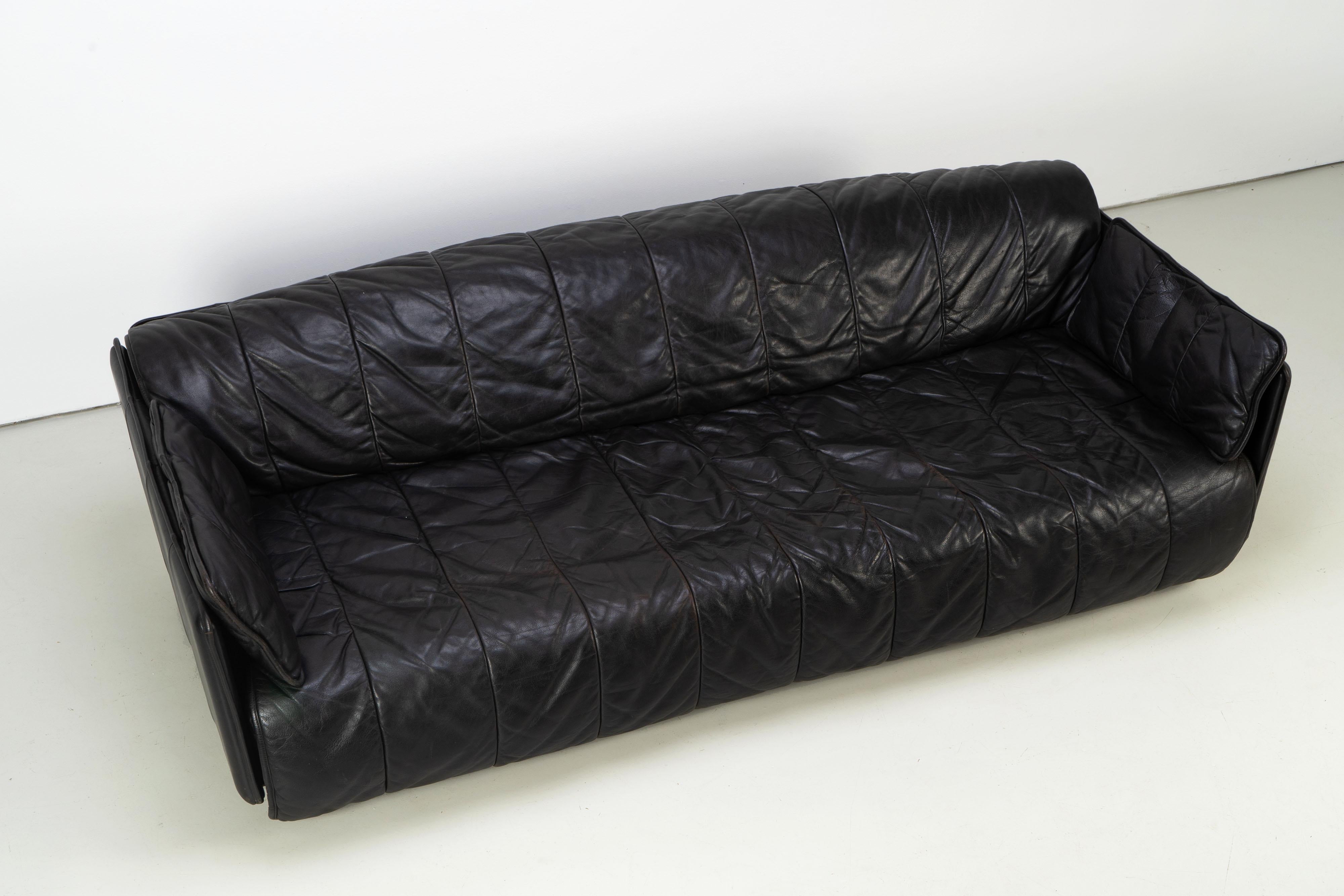 Swiss 1970s Sofa De Sede DS-69 Switzerland Black Leather Daybed For Sale