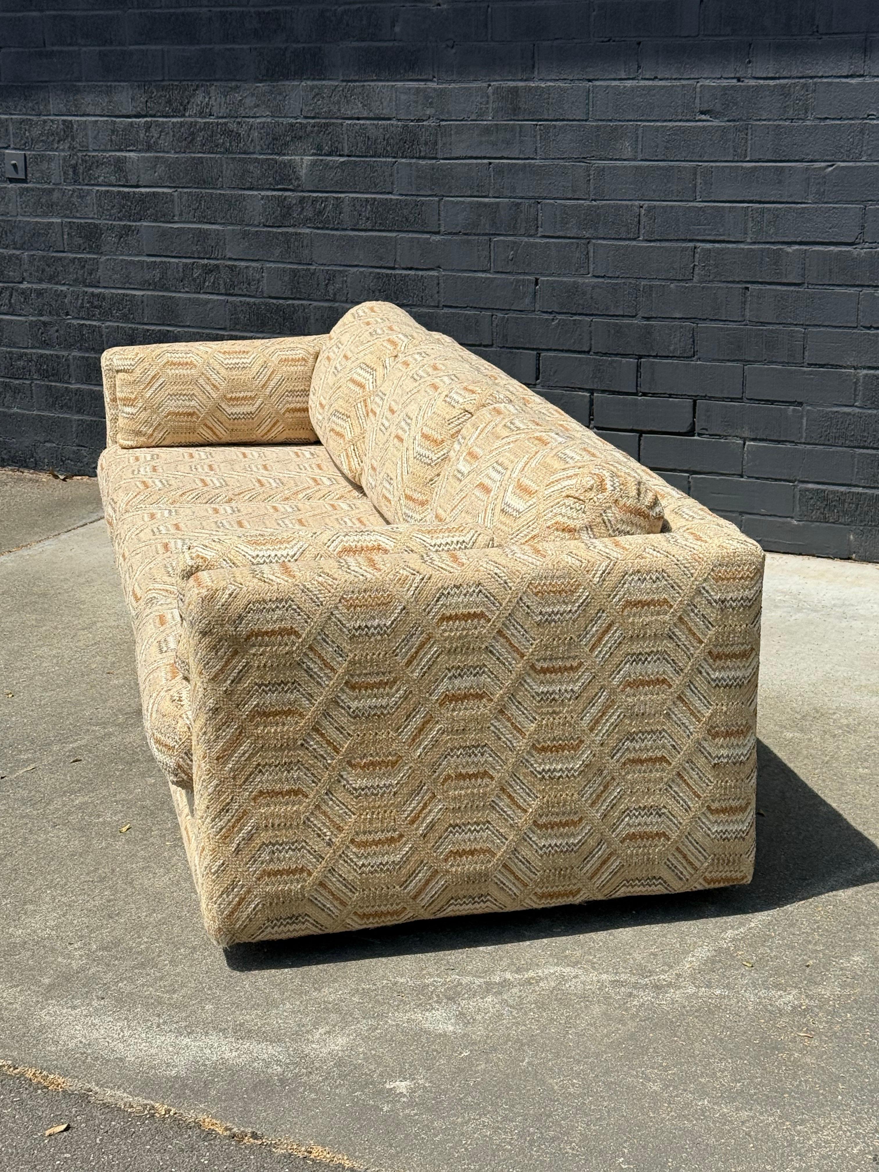 1970s Sofa in the Manner of Milo Baughman 4