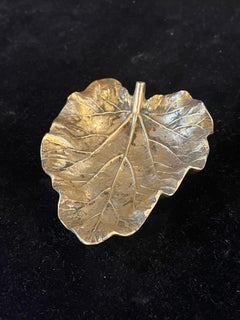 1970's Solid Brass Autumn Leaf Catch It All / Ashtray Decorative Sculpture