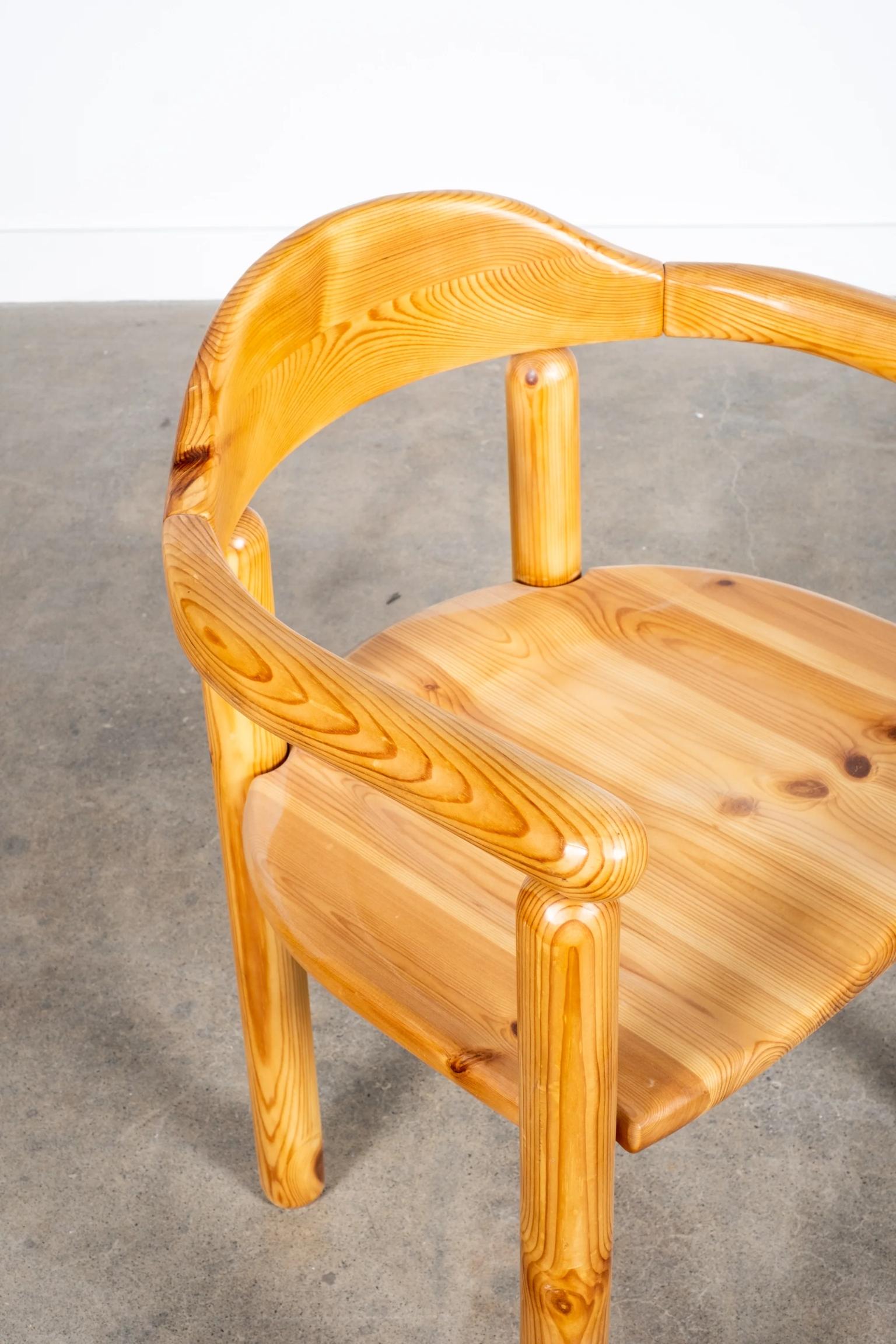 Solid in construction, simple in form, and sculptural in expression, the pine chair’s straightforward materiality and robust composition pay tribute to designer Daumiller’s lifelong affinity with nature. The designer’s choice of pine as his material