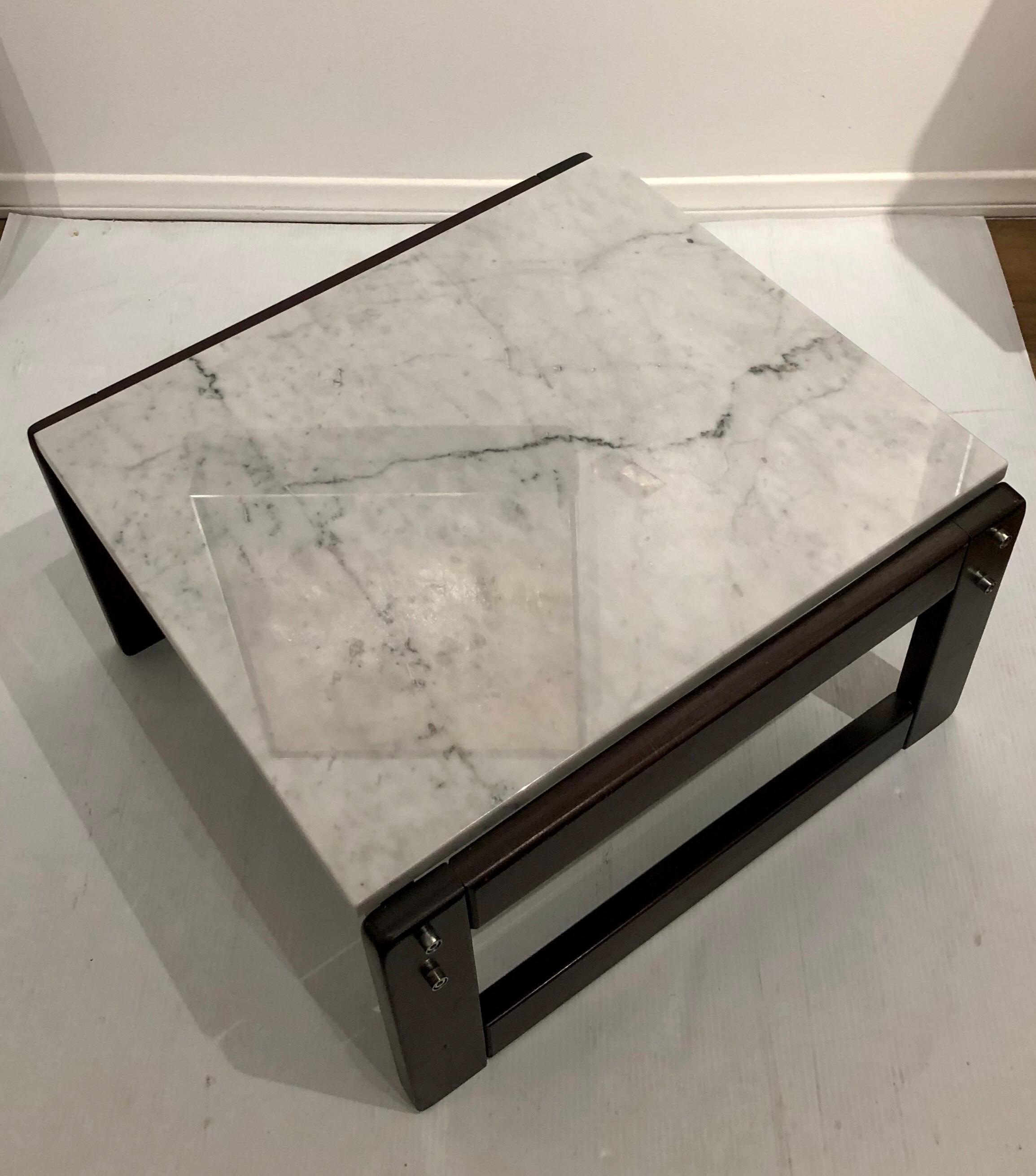 1970s Solid Wood Base on Italian Carrara Marble Cocktail Low Table by Lafer In Good Condition For Sale In San Diego, CA