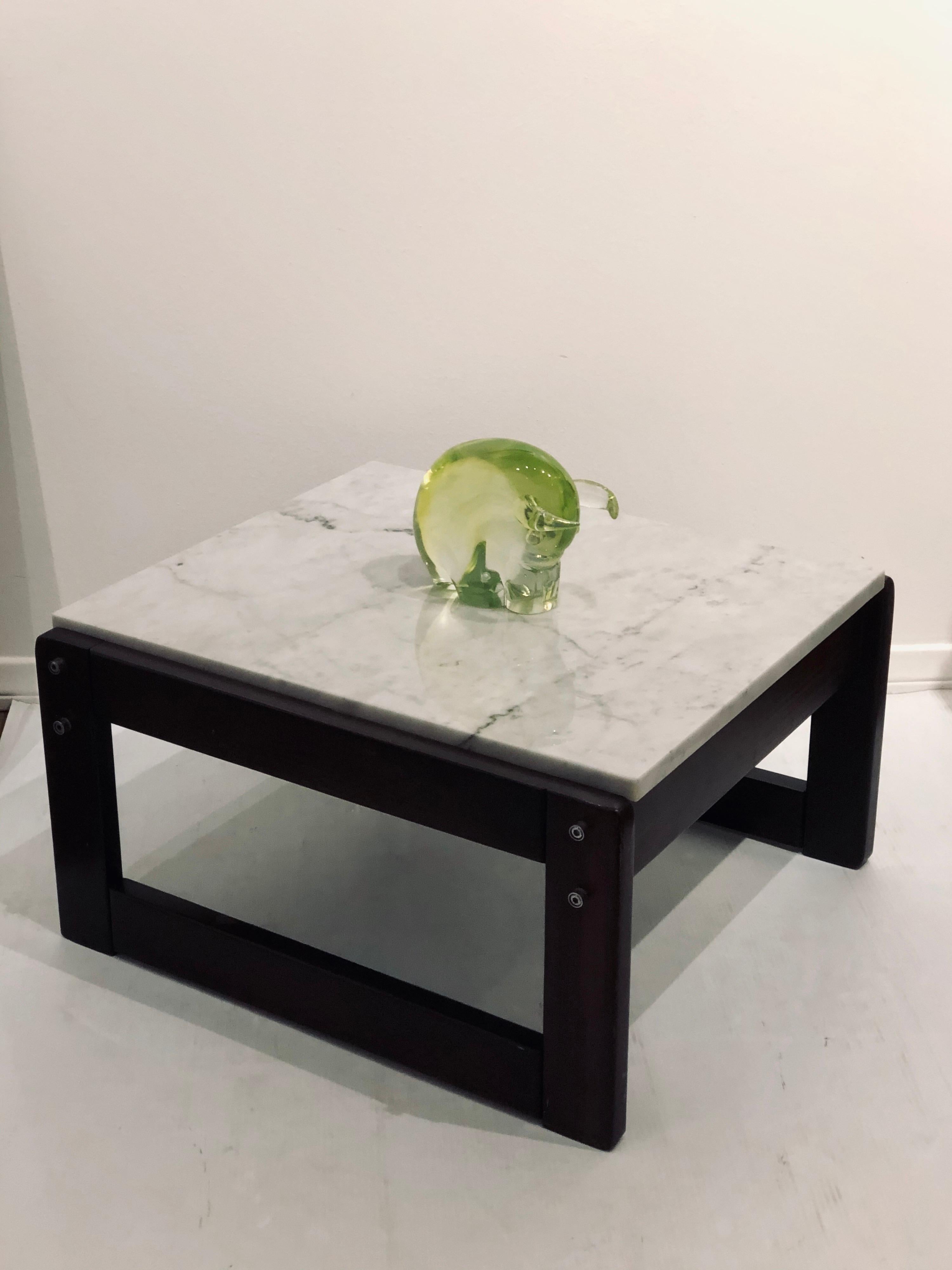 1970s Solid Wood Base on Italian Carrara Marble Cocktail Low Table by Lafer For Sale 1