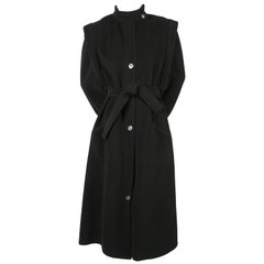 Manteau en laine noire Sonia Rykiel des années 1970 avec épaules structurées et boutons métalliques