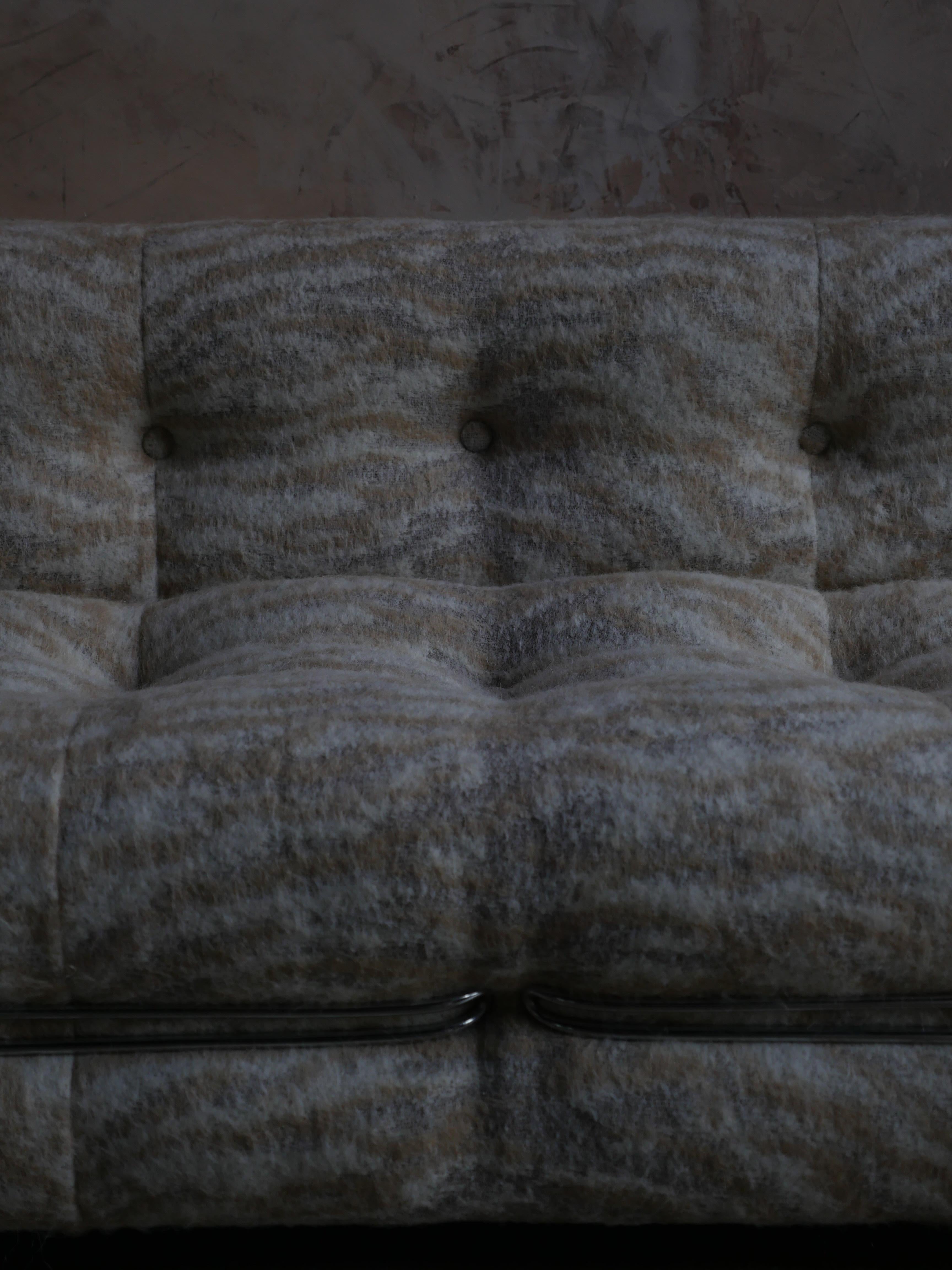 Italian 1970s Soriana Settee by Afra and Tobia Scarpa for Cassina with Pierre Frey Wool For Sale