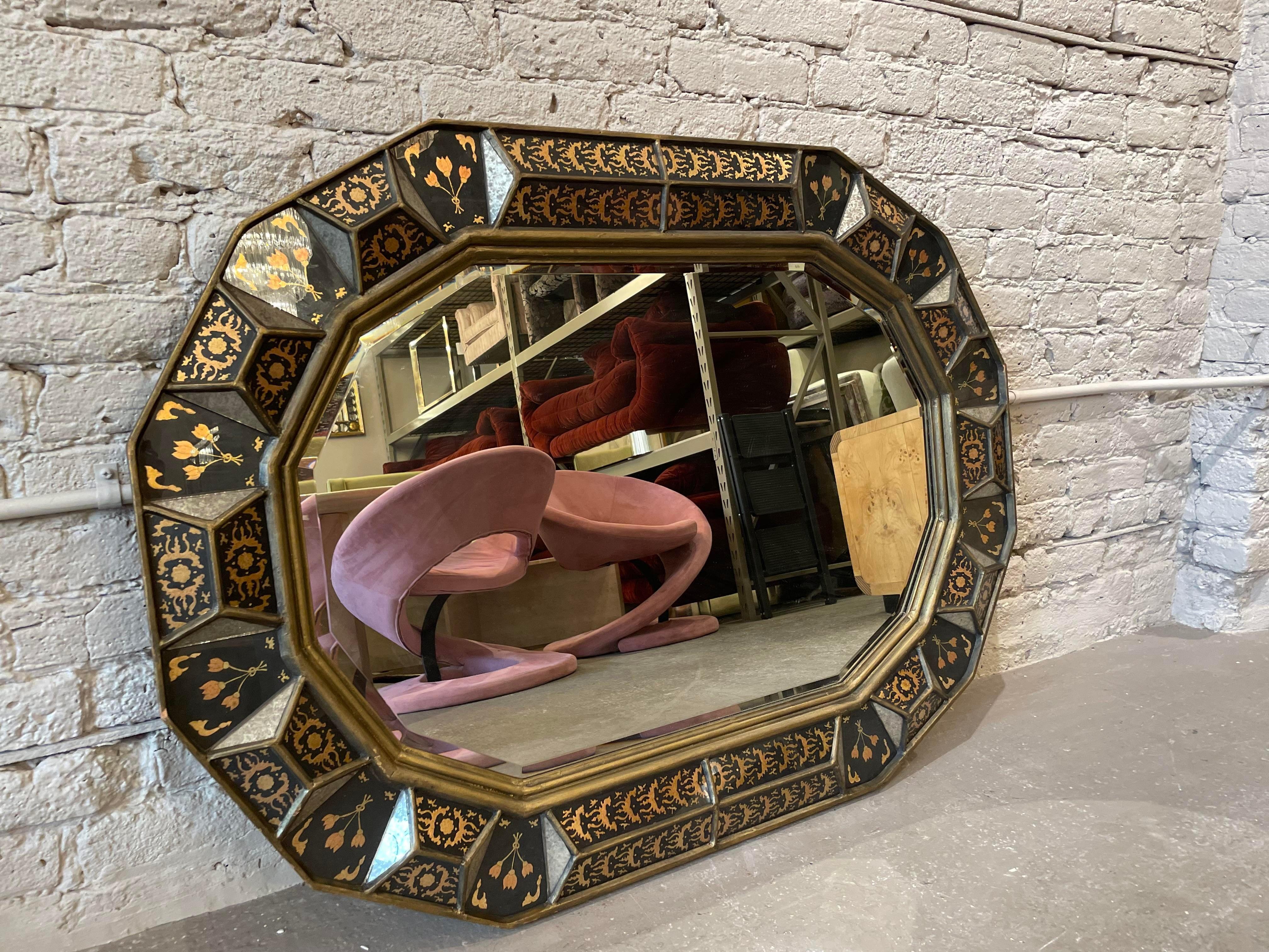1970s South Cone Collection by Baker Furniture Giltwood and Eglomise Mirror In Good Condition In Chicago, IL
