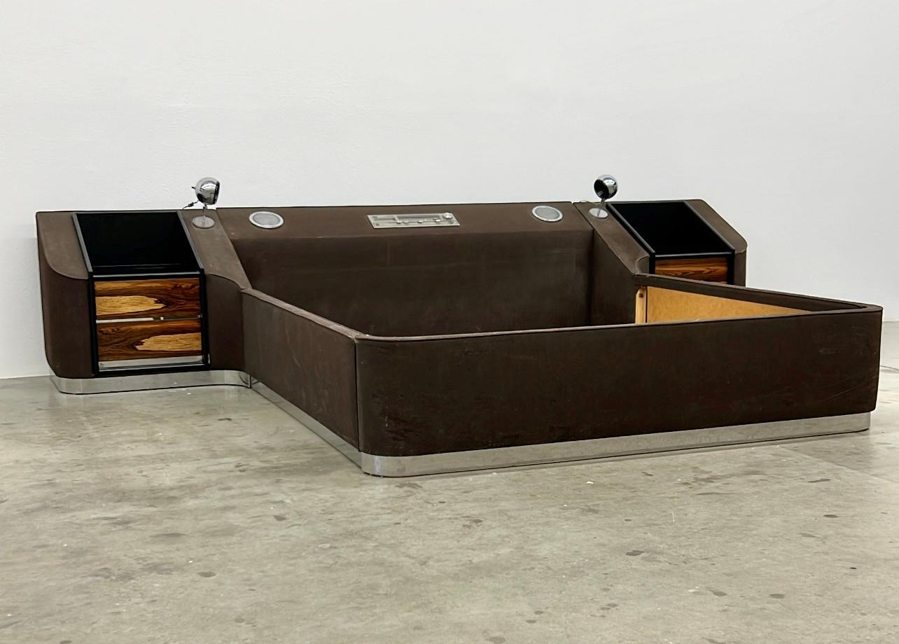 1970's Space Age Bed in Brown Suede, Chrome and Rosewood, Cal King 2