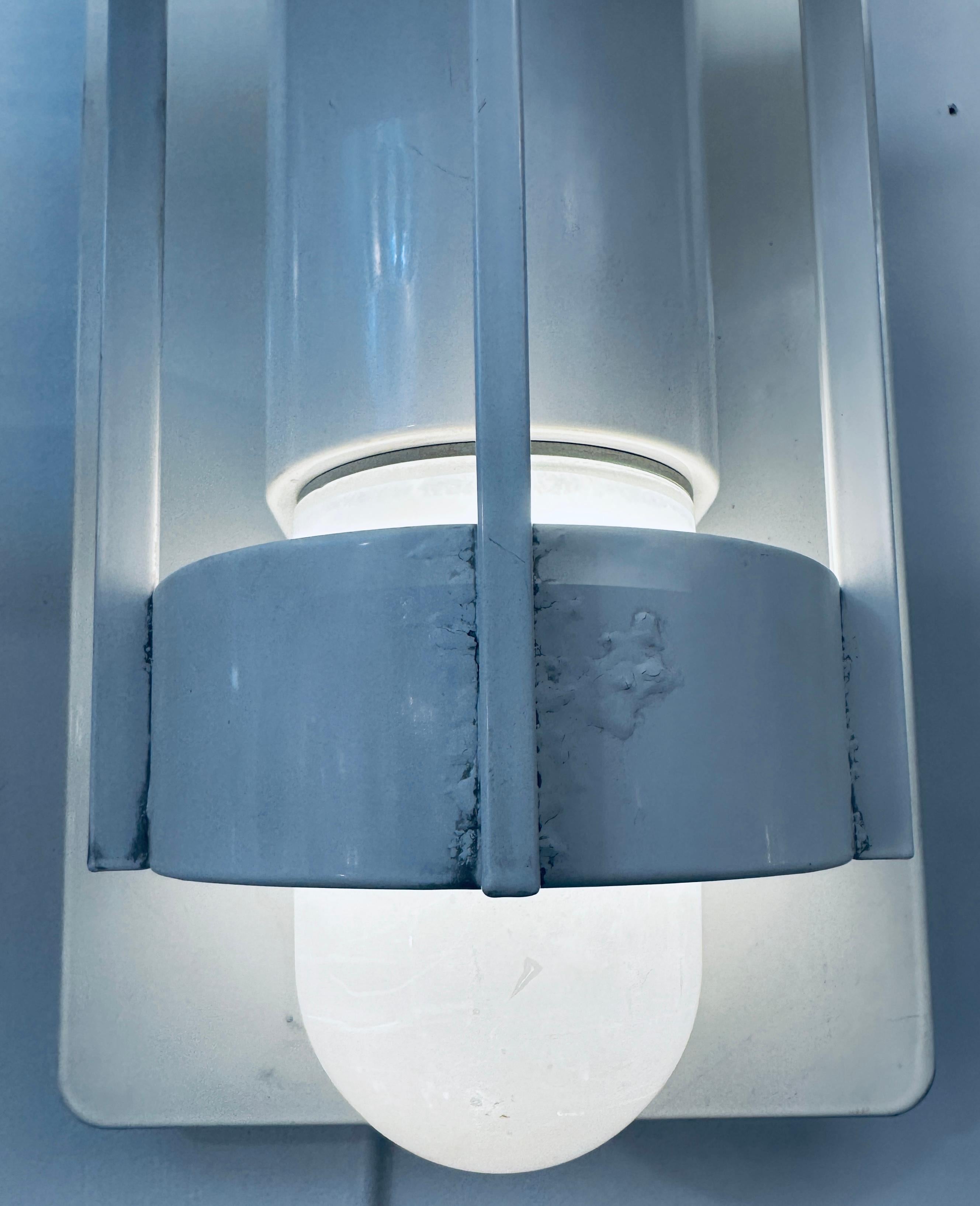 Metallo Lampada da parete per esterni A Space AGE danese Louis Poulsen degli anni '70 di Joachim Lepper in vendita