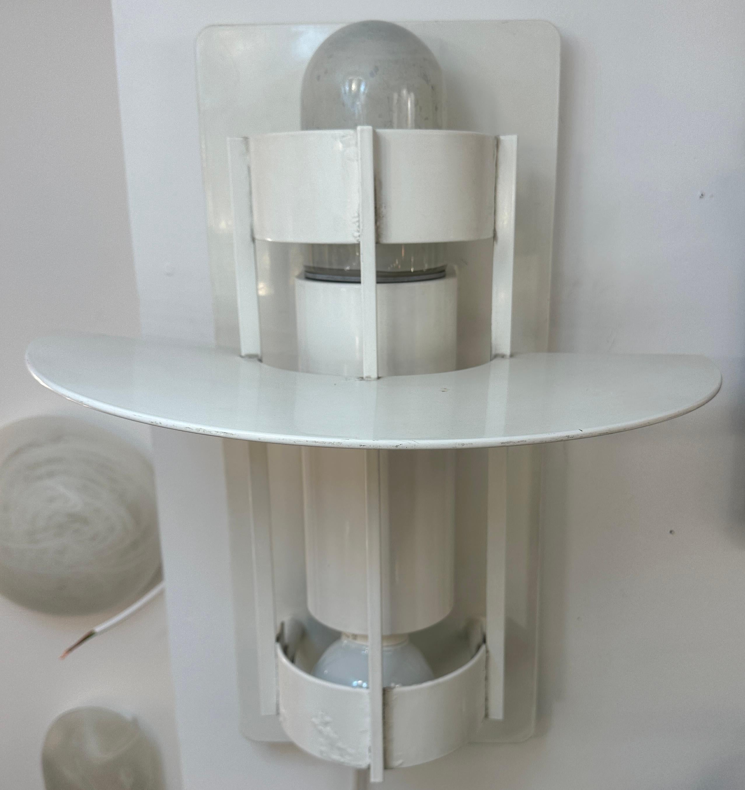 Lampada da parete per esterni A Space AGE danese Louis Poulsen degli anni '70 di Joachim Lepper in vendita 8