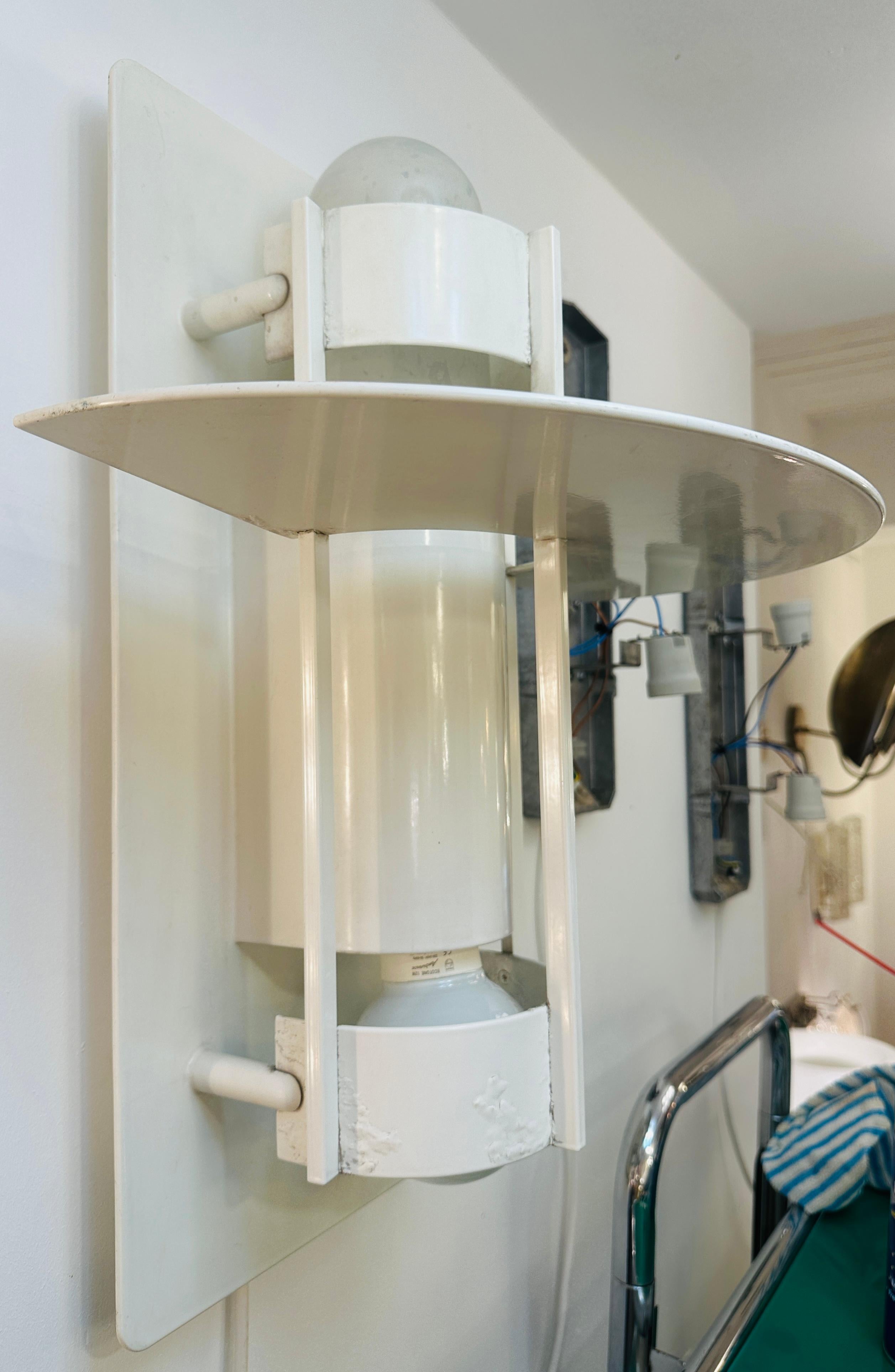 Lampada da parete per esterni A Space AGE danese Louis Poulsen degli anni '70 di Joachim Lepper in vendita 1