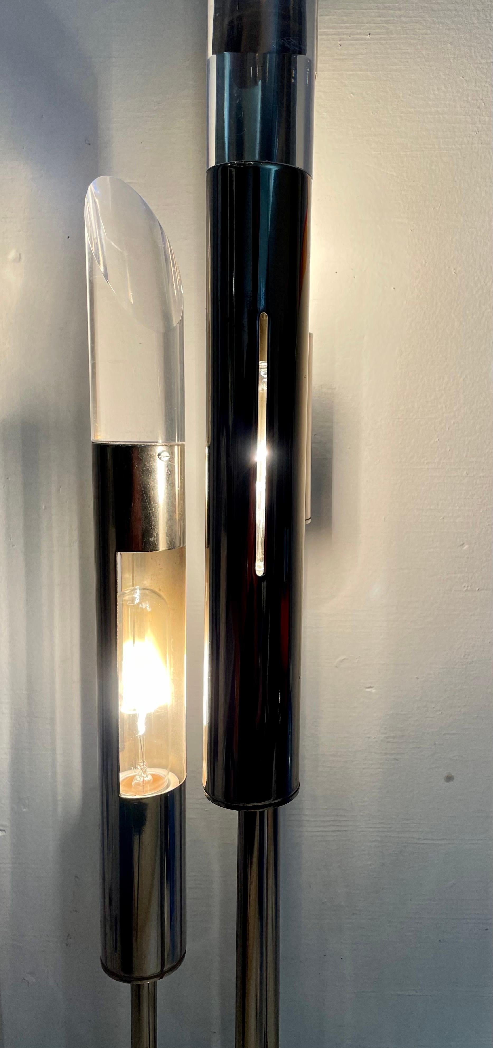 1970's Space Age Era Italian Table Lamp Chrome & Lucite For Sale 2