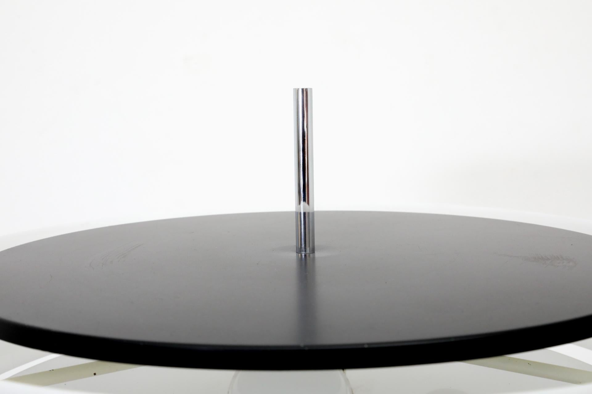 1970s Space Age Floor Lamp with White Plexi Disc Shade by Cosack Leuchte In Good Condition In Los Angeles, CA