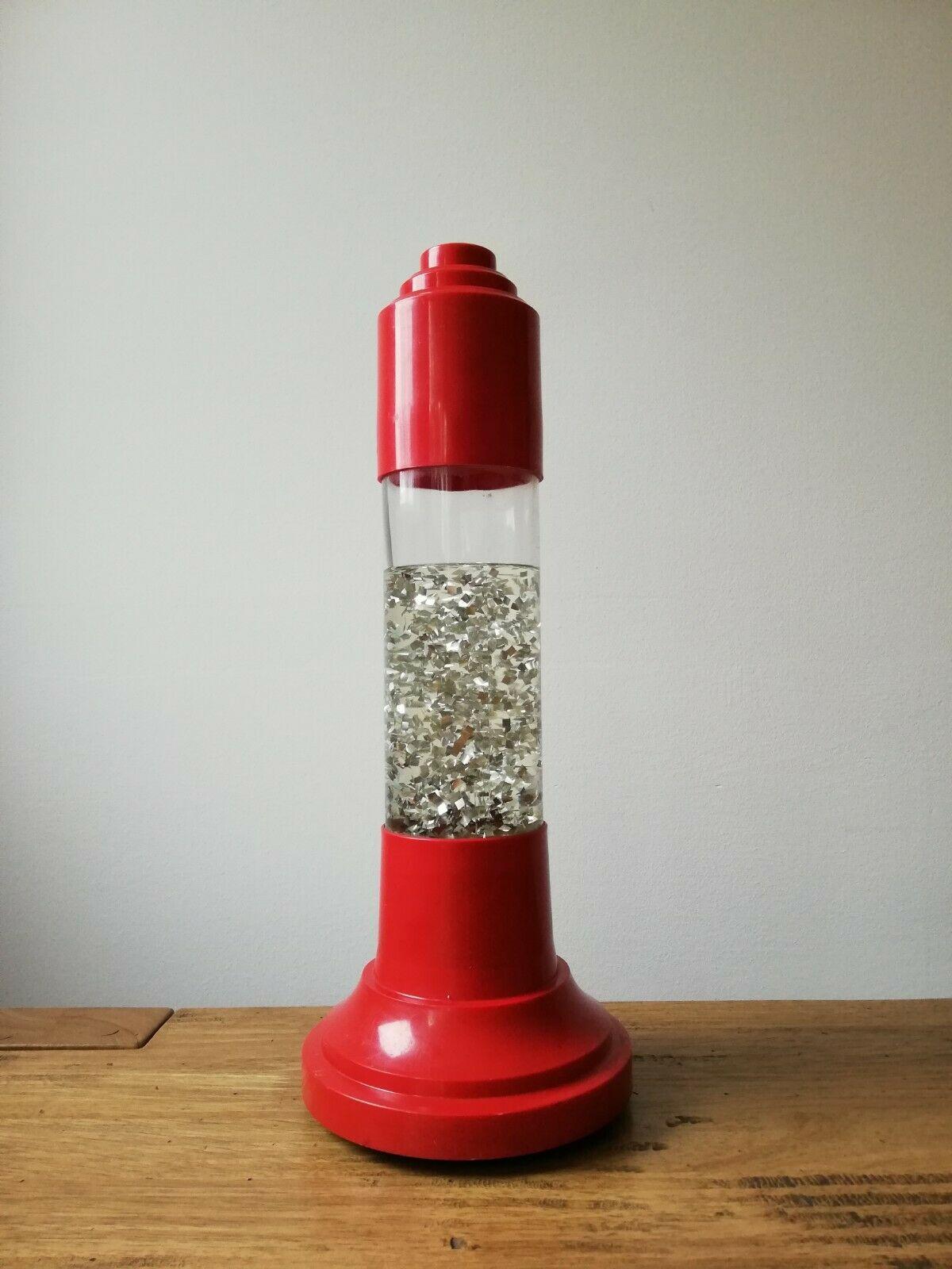 Space age original table lamp with glitter
Good condition
Measures: H 43cm.
490 euros