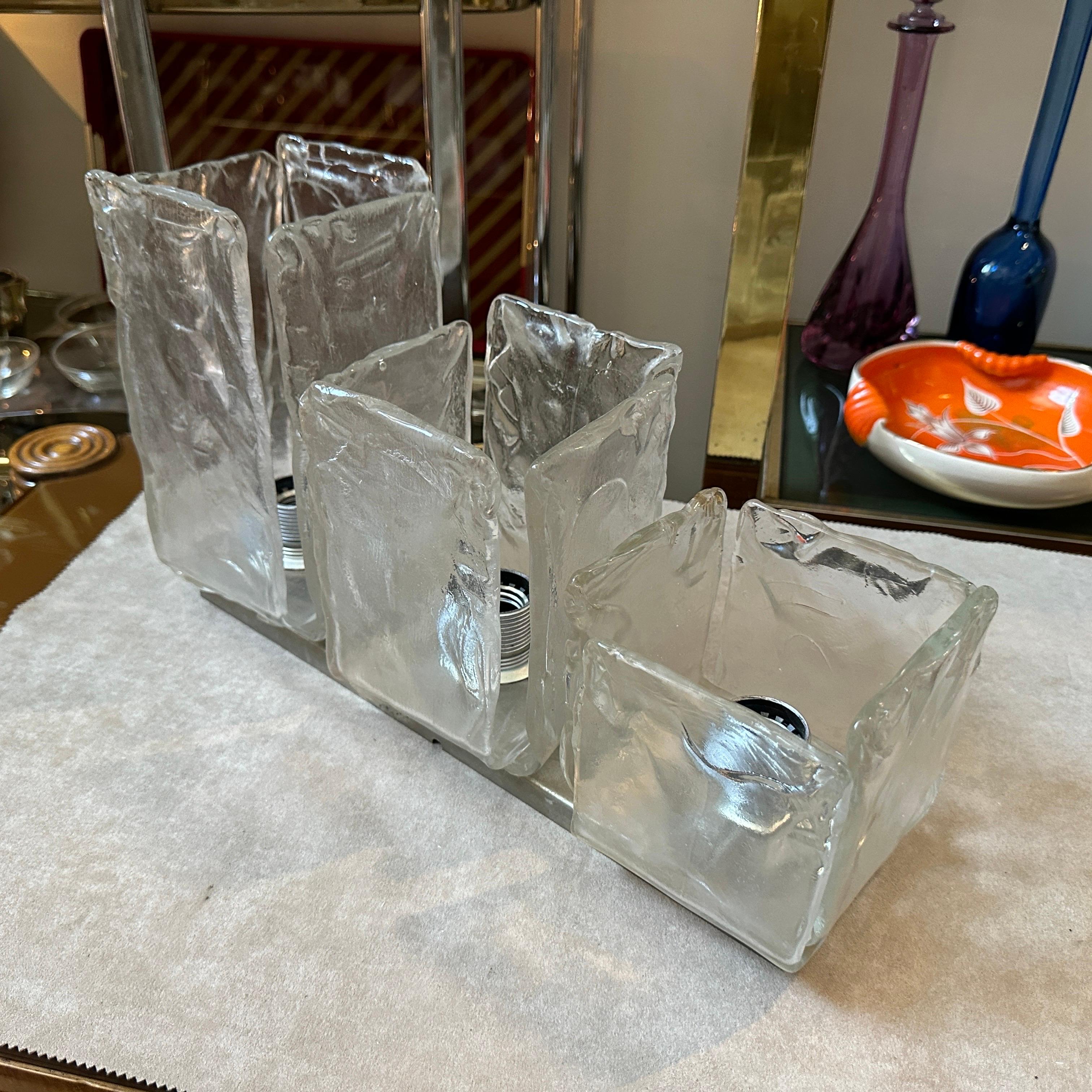 20ième siècle Luminaires en verre de Murano glacé de l'ère spatiale des années 1970 par Toso en vente